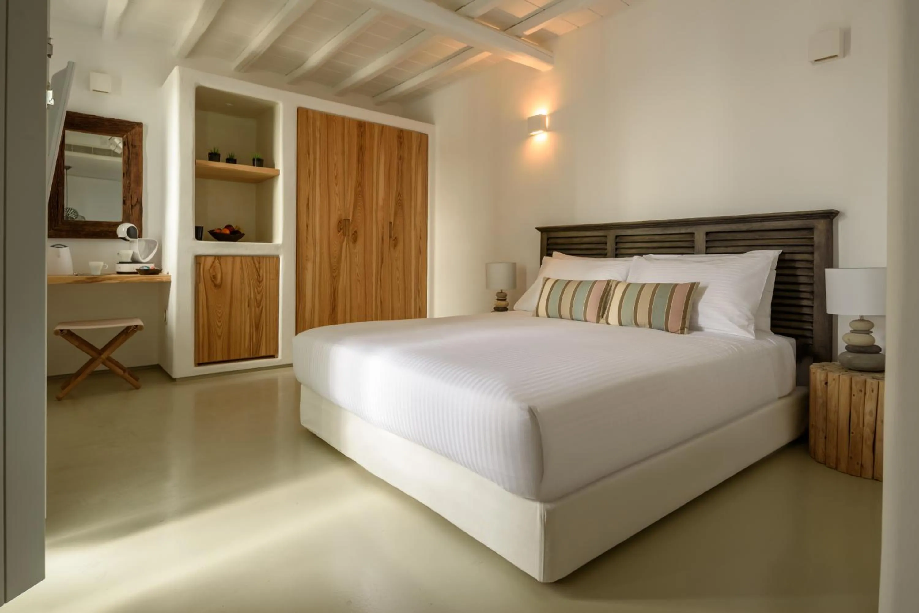 Bedroom, Bed in The Summit of Mykonos
