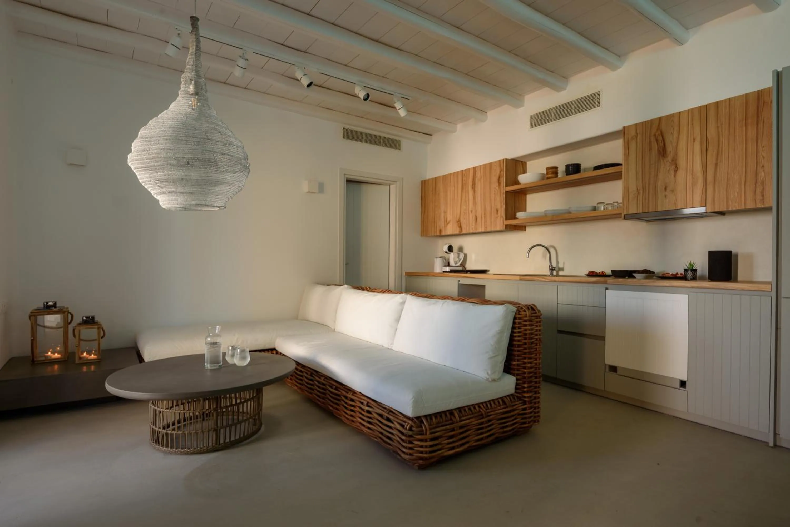 Kitchen or kitchenette in The Summit of Mykonos