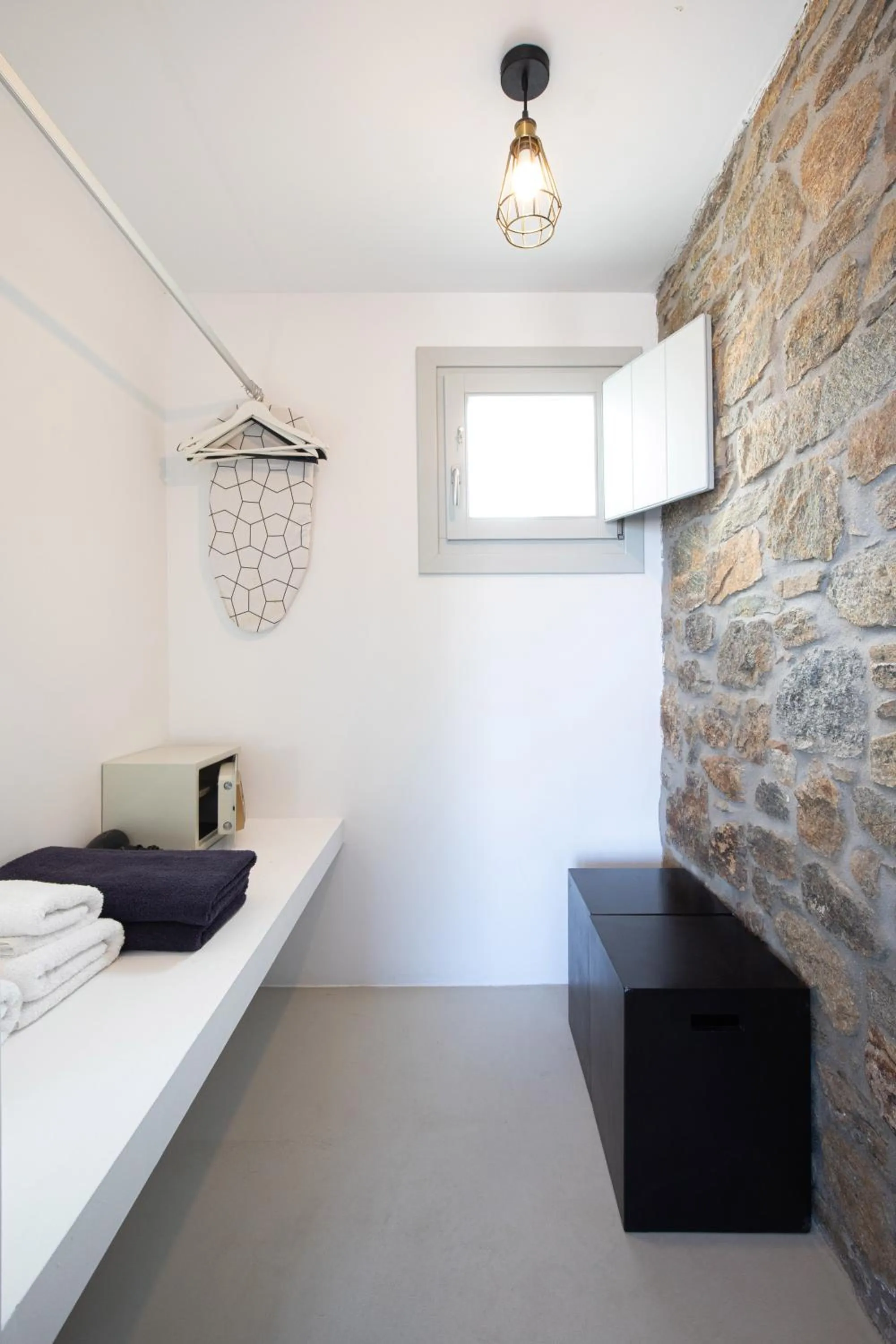 Photo of the whole room in The Summit of Mykonos