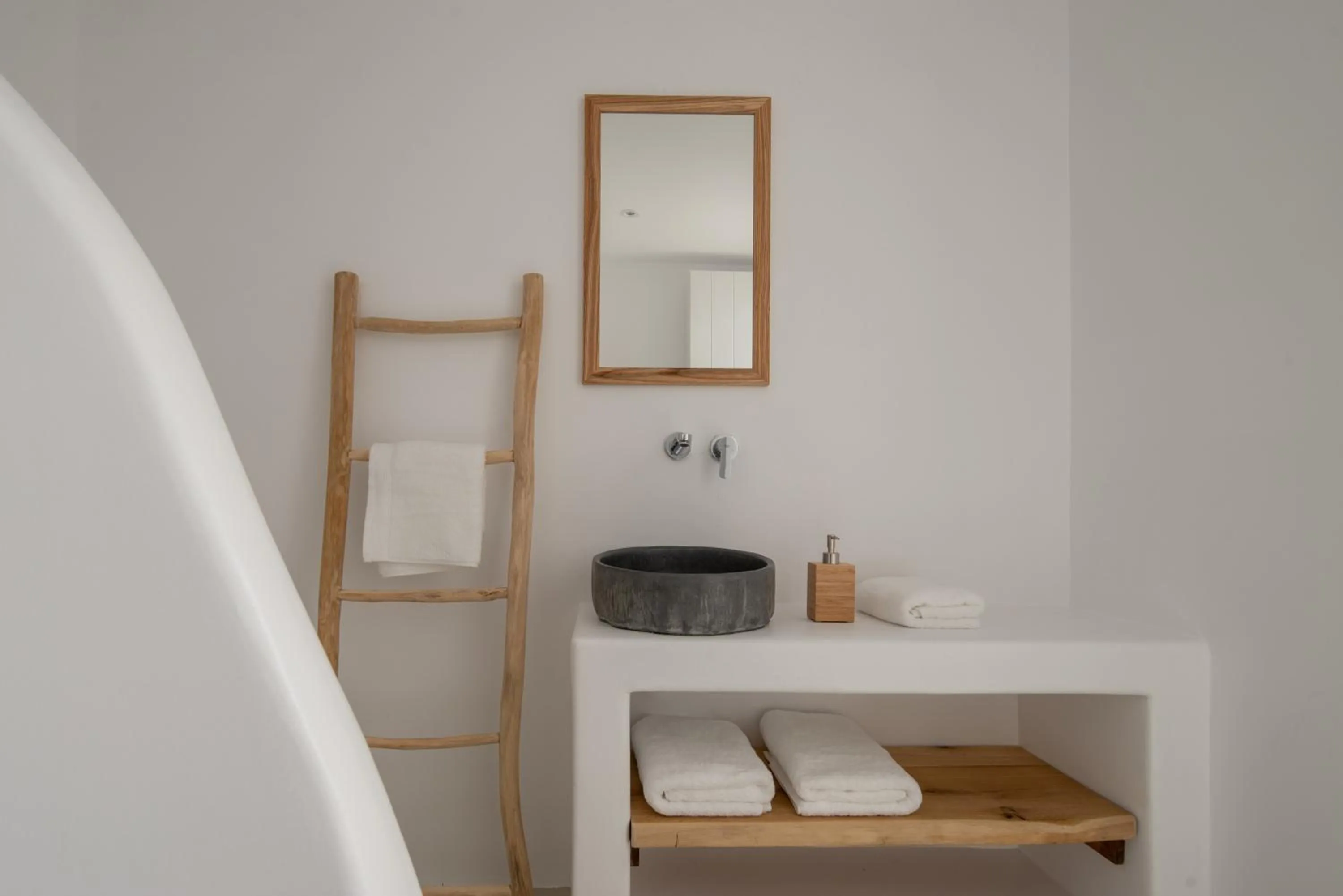 Bathroom in The Summit of Mykonos