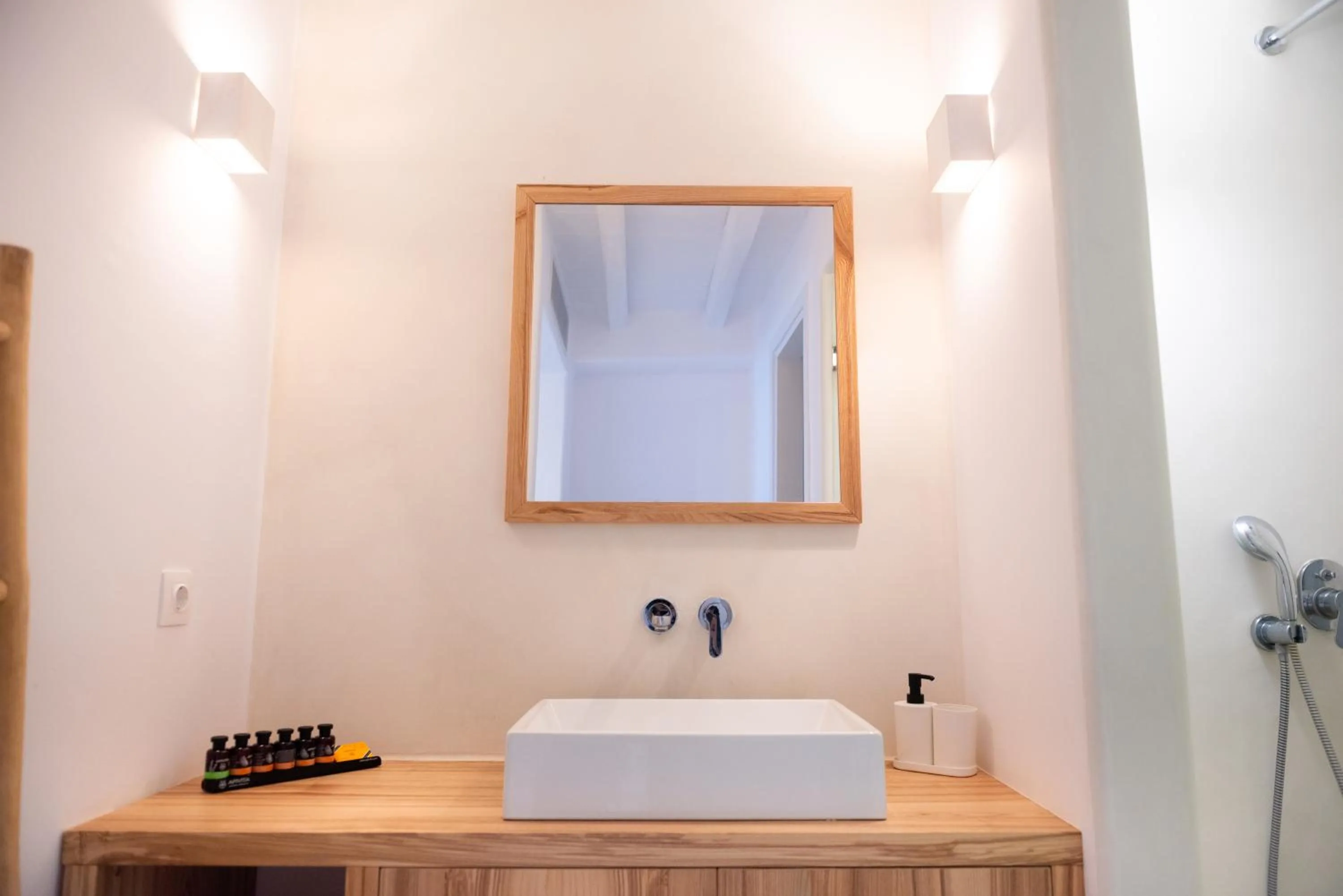 Bathroom in The Summit of Mykonos