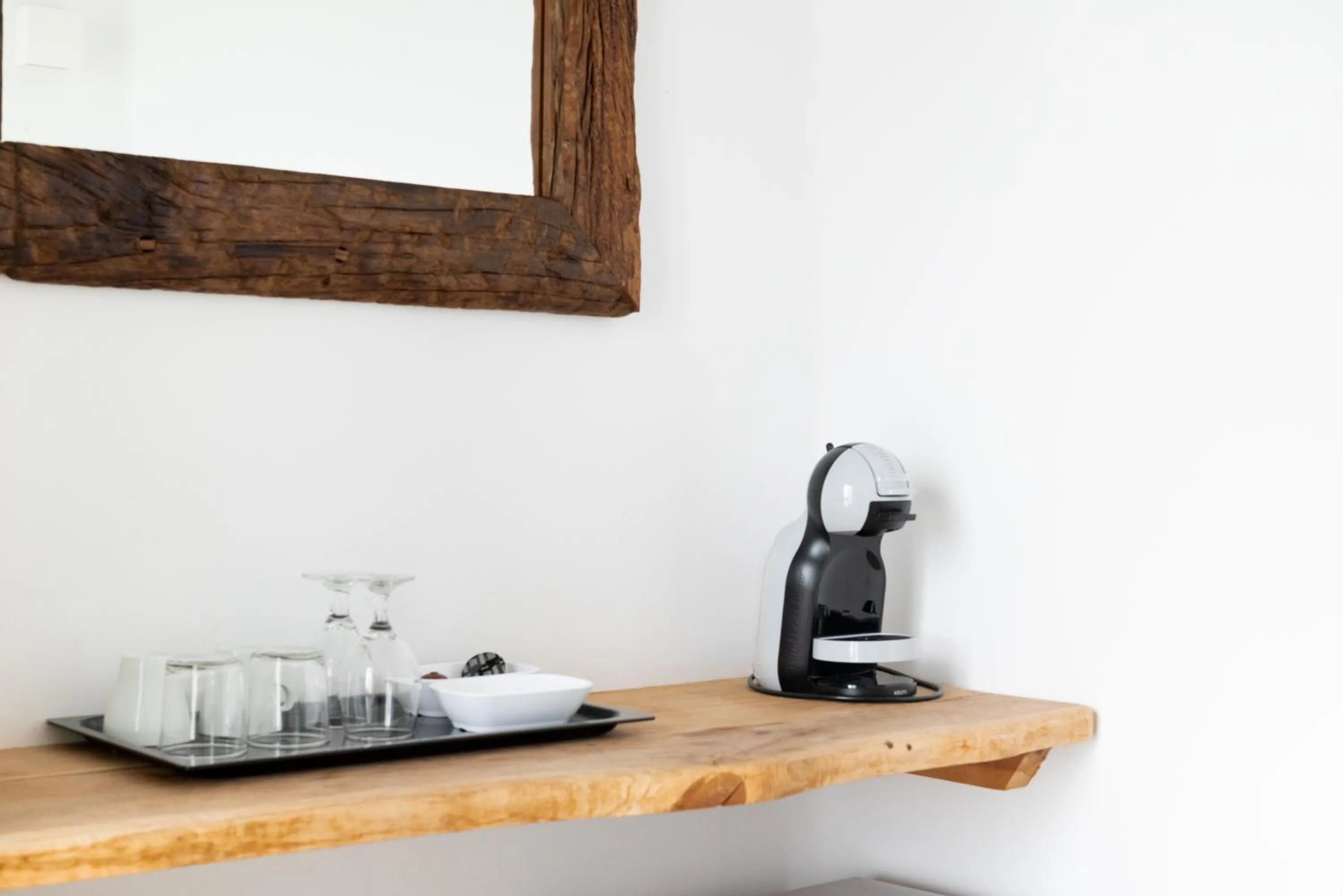 Coffee/tea facilities in The Summit of Mykonos