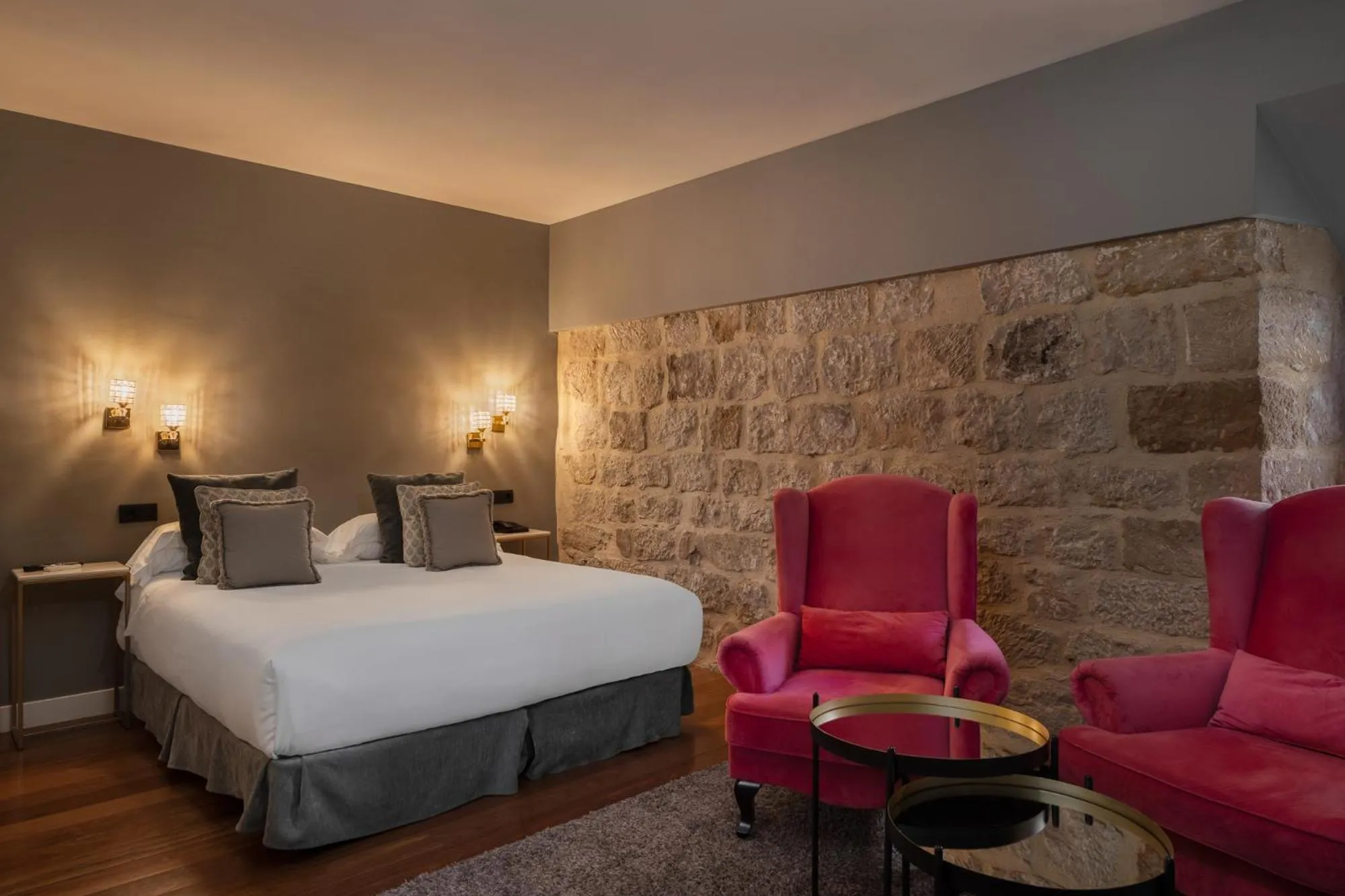 Bed in Hotel Don Juan Boutique