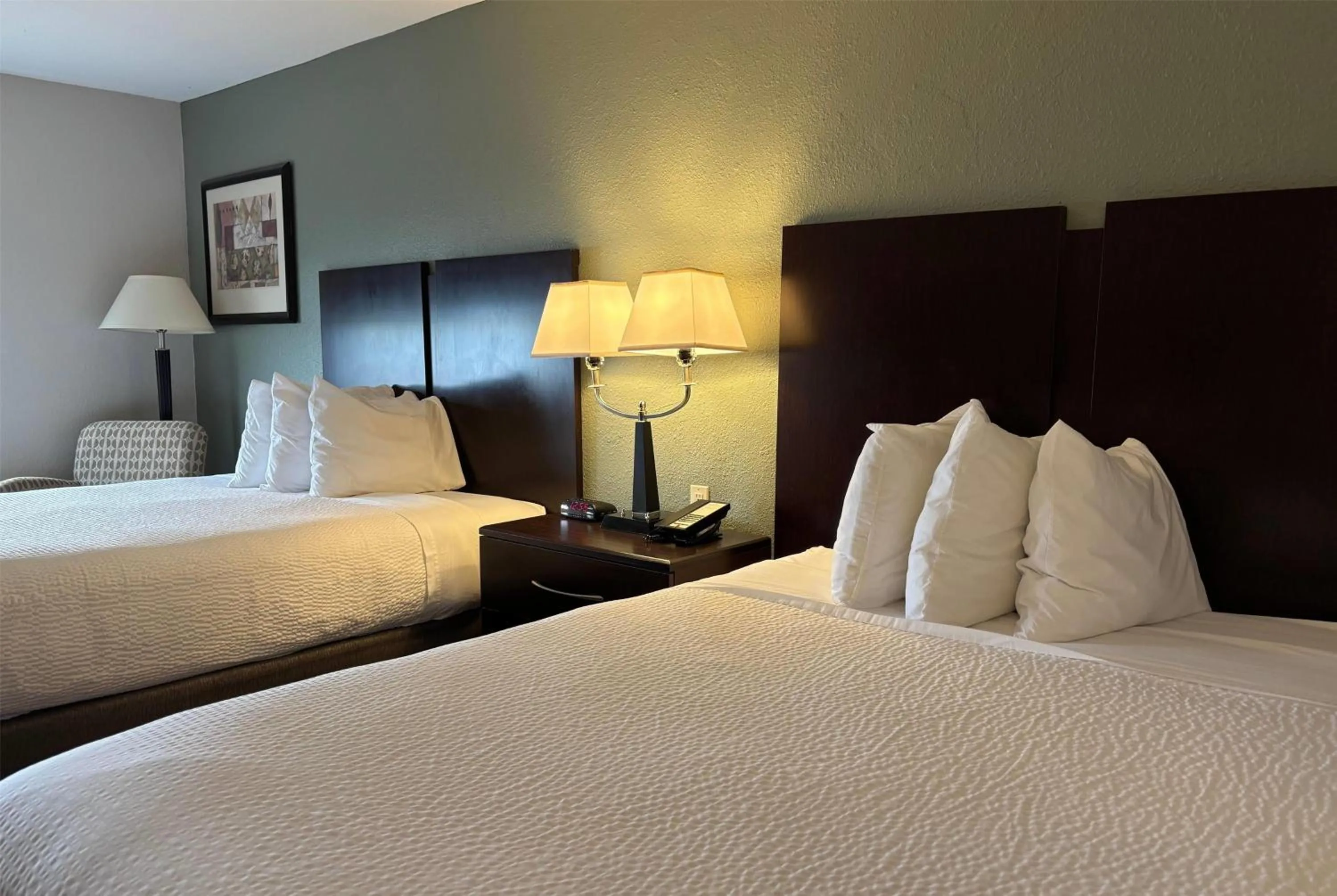 Photo of the whole room, Bed in Baymont by Wyndham Tuscola