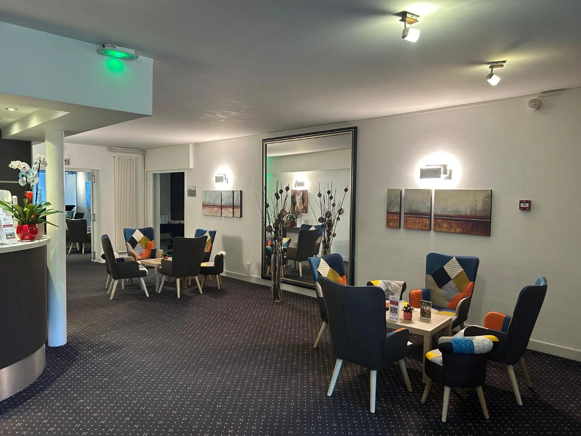 Living room in La Berteliere, The Originals Relais