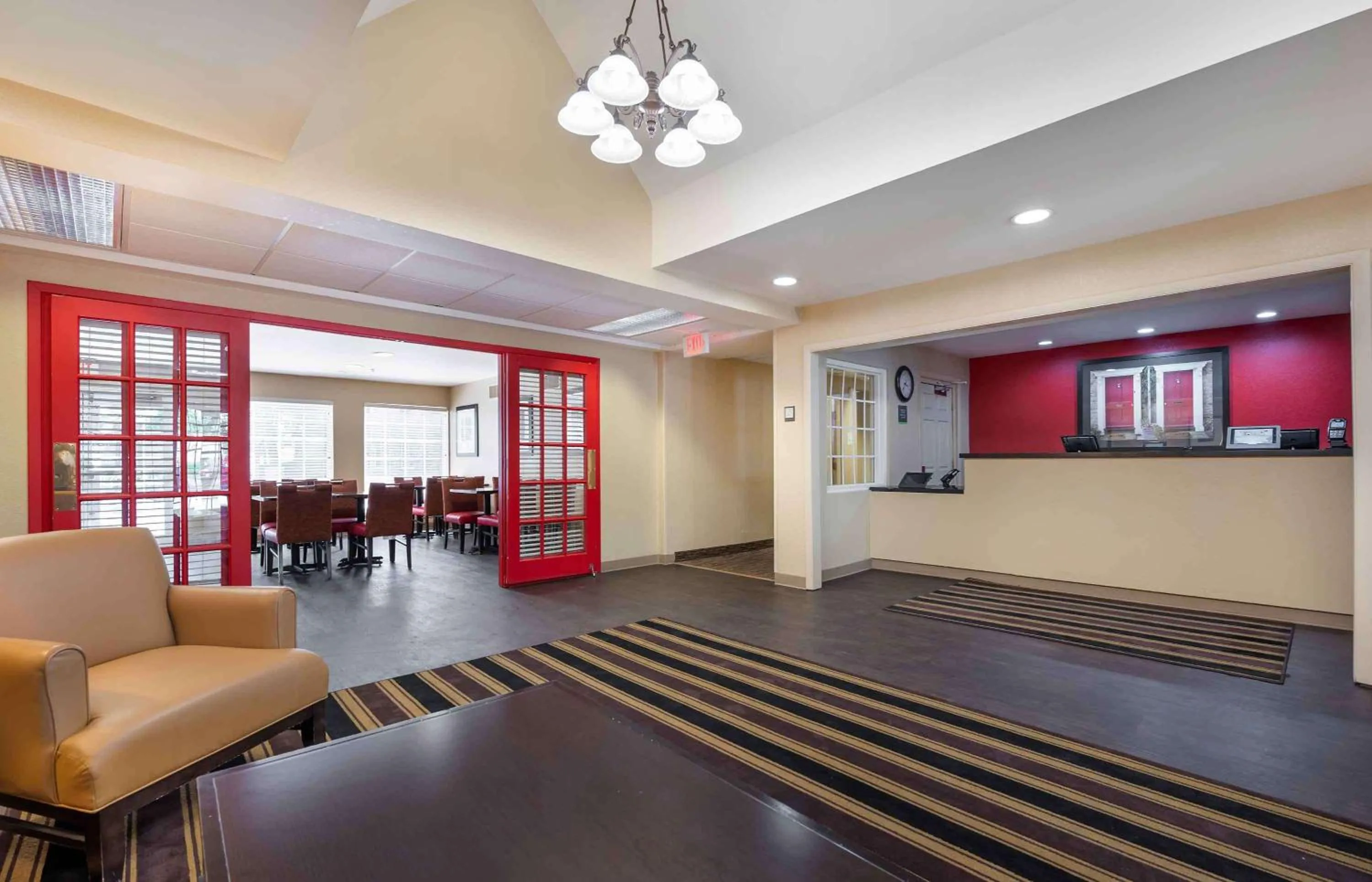 Lobby or reception in Extended Stay America Suites - Indianapolis - West 86th St