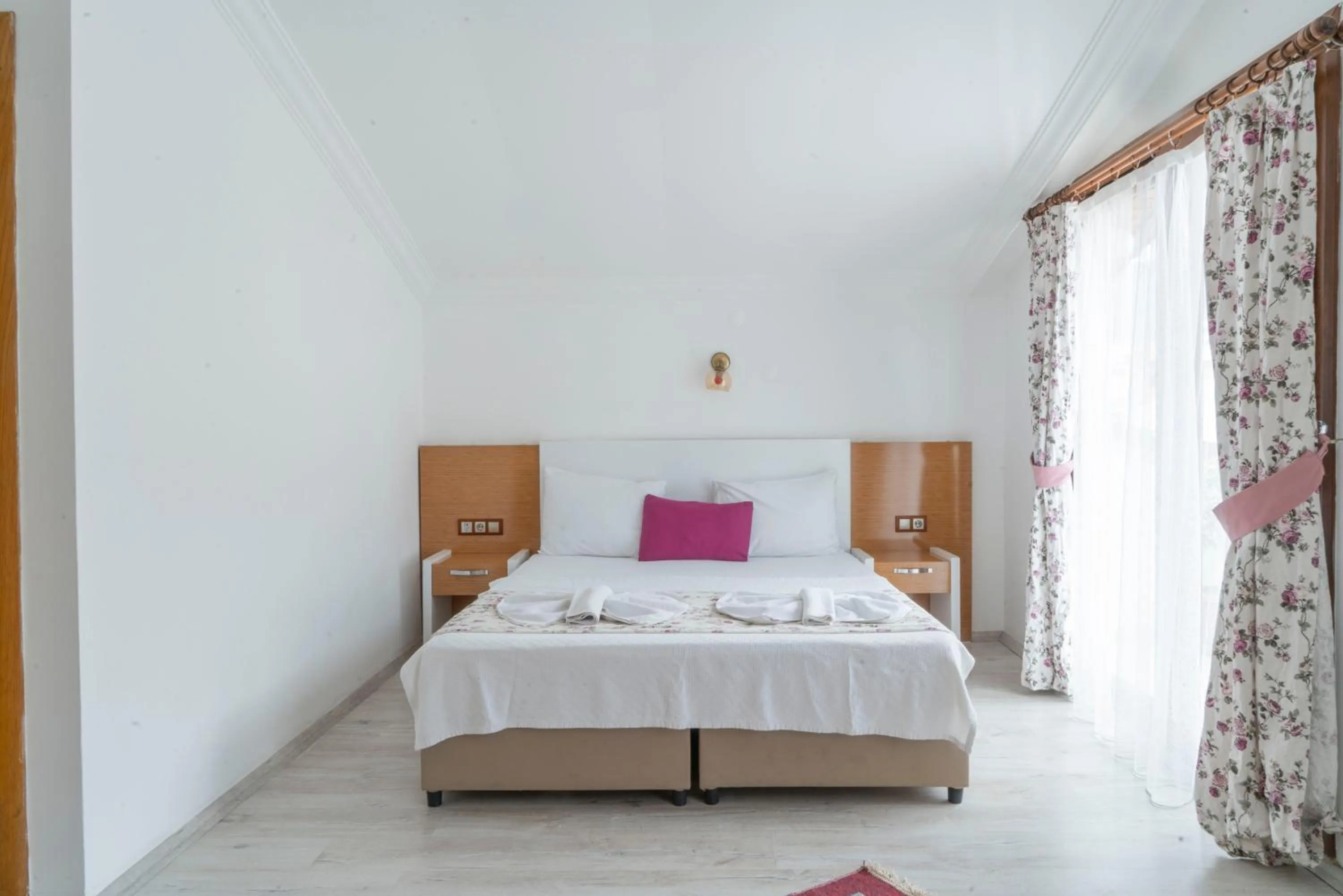 Bed in MANDALİN AKYAKA