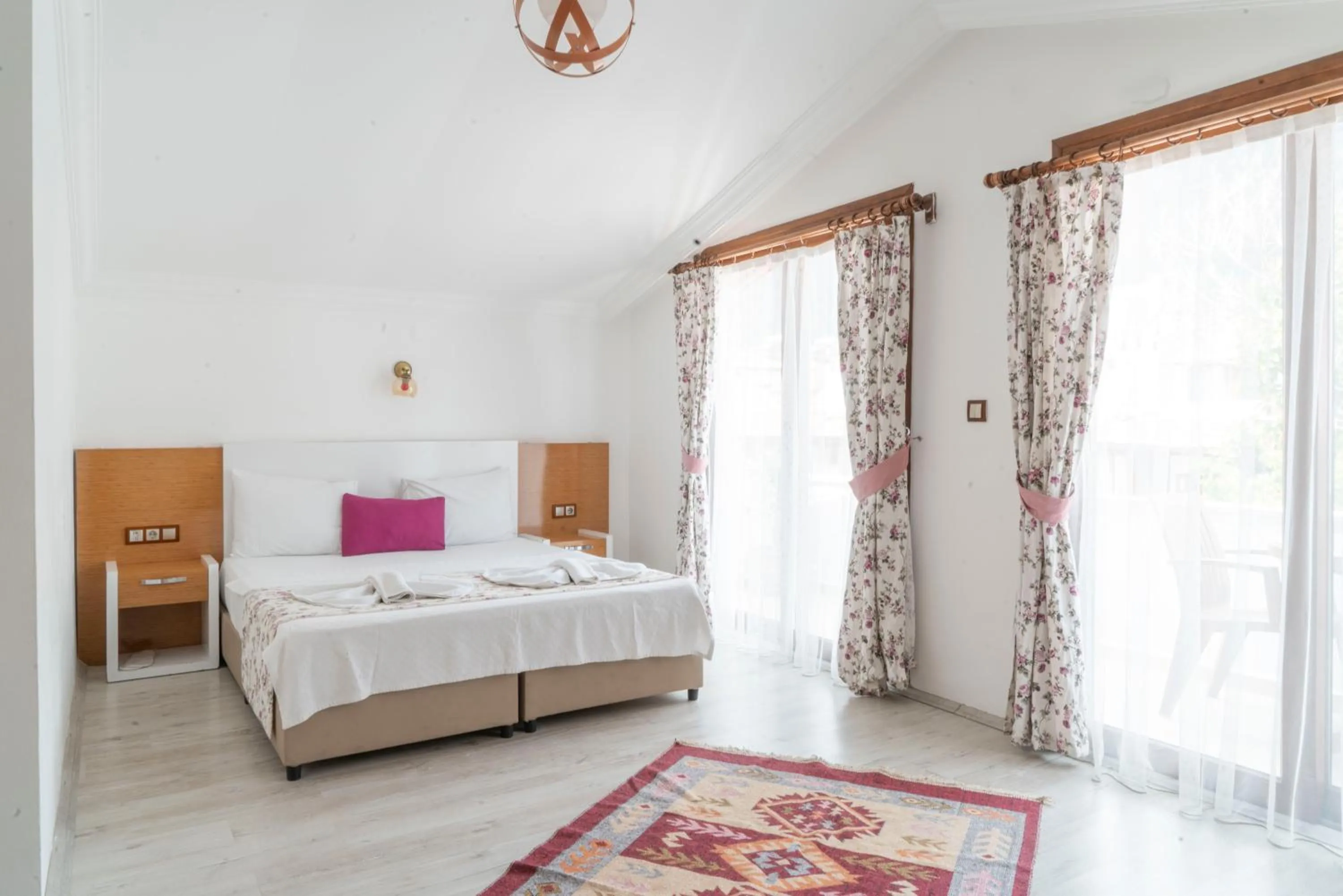 Bed in MANDALİN AKYAKA