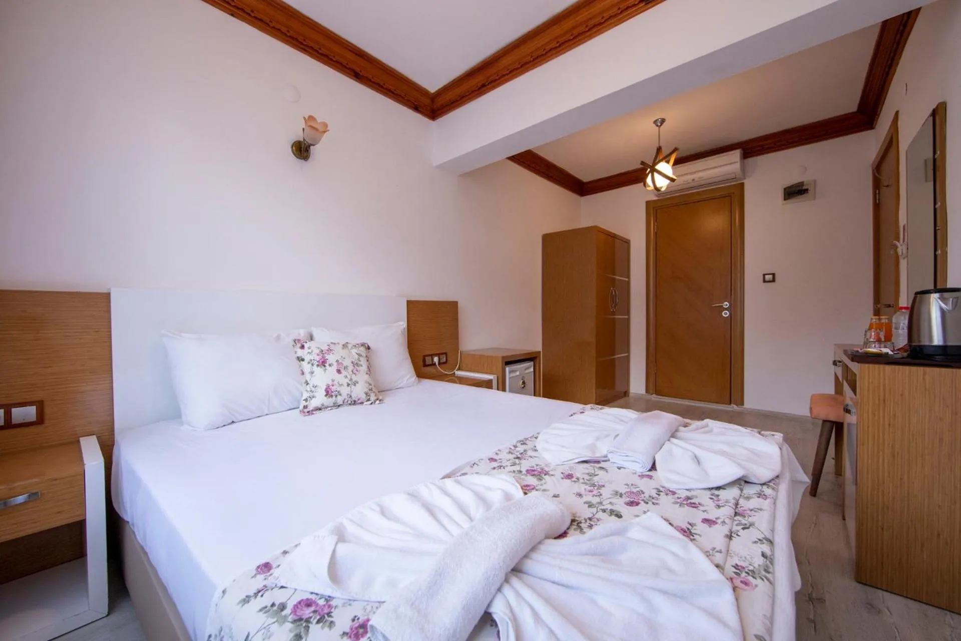 Bed in MANDALİN AKYAKA