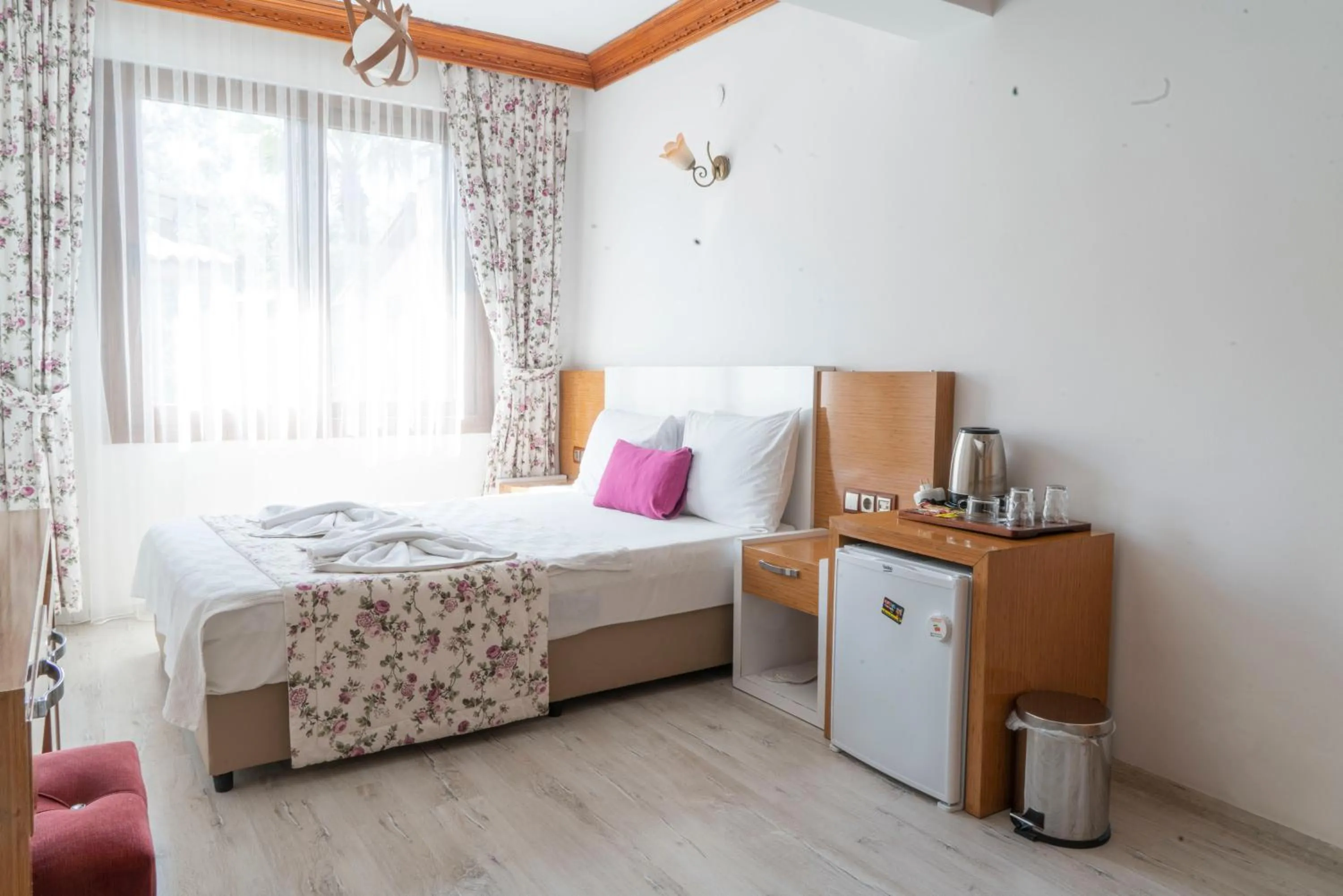 Coffee/tea facilities in MANDALİN AKYAKA