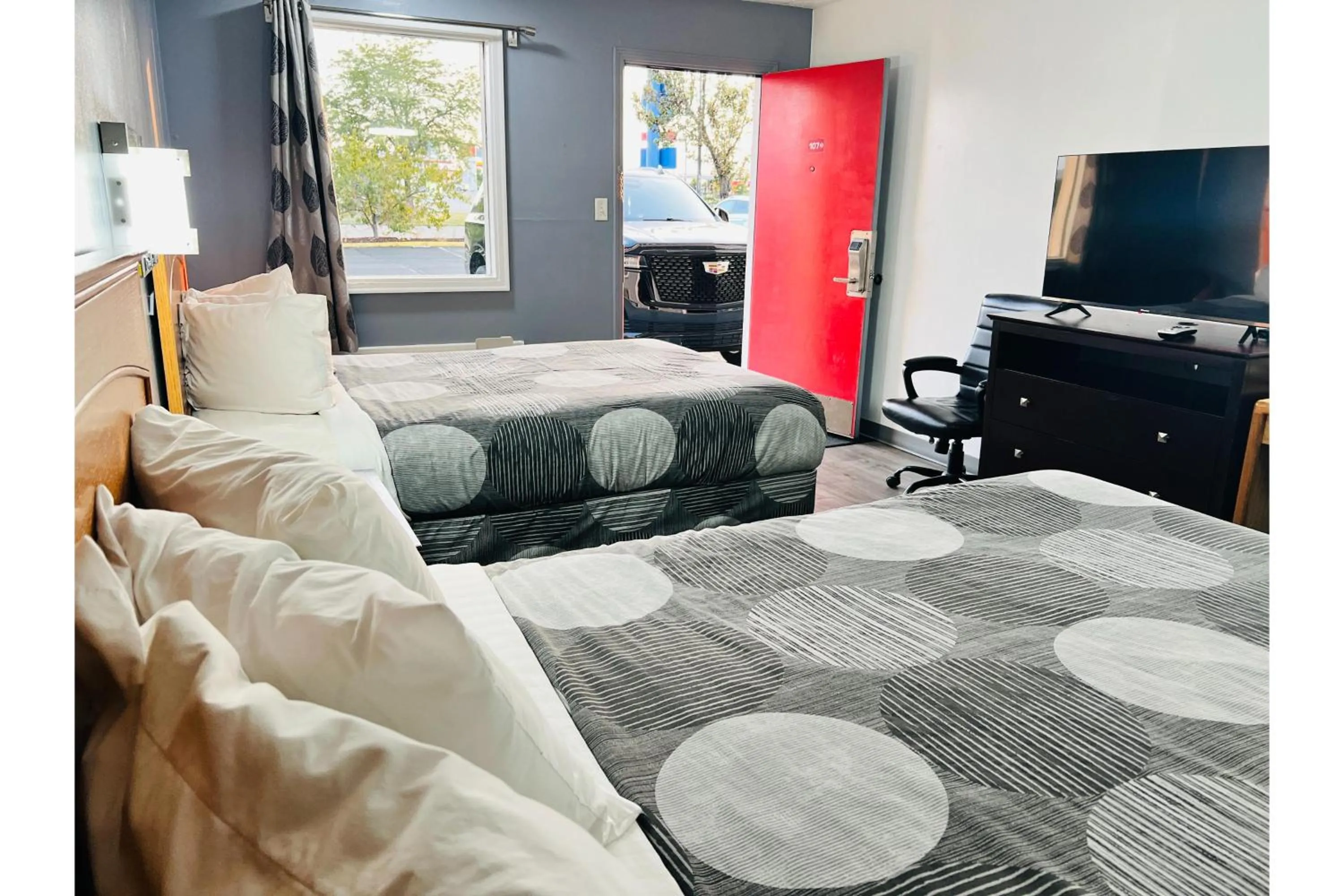 Bedroom, Bed in Relax Inn