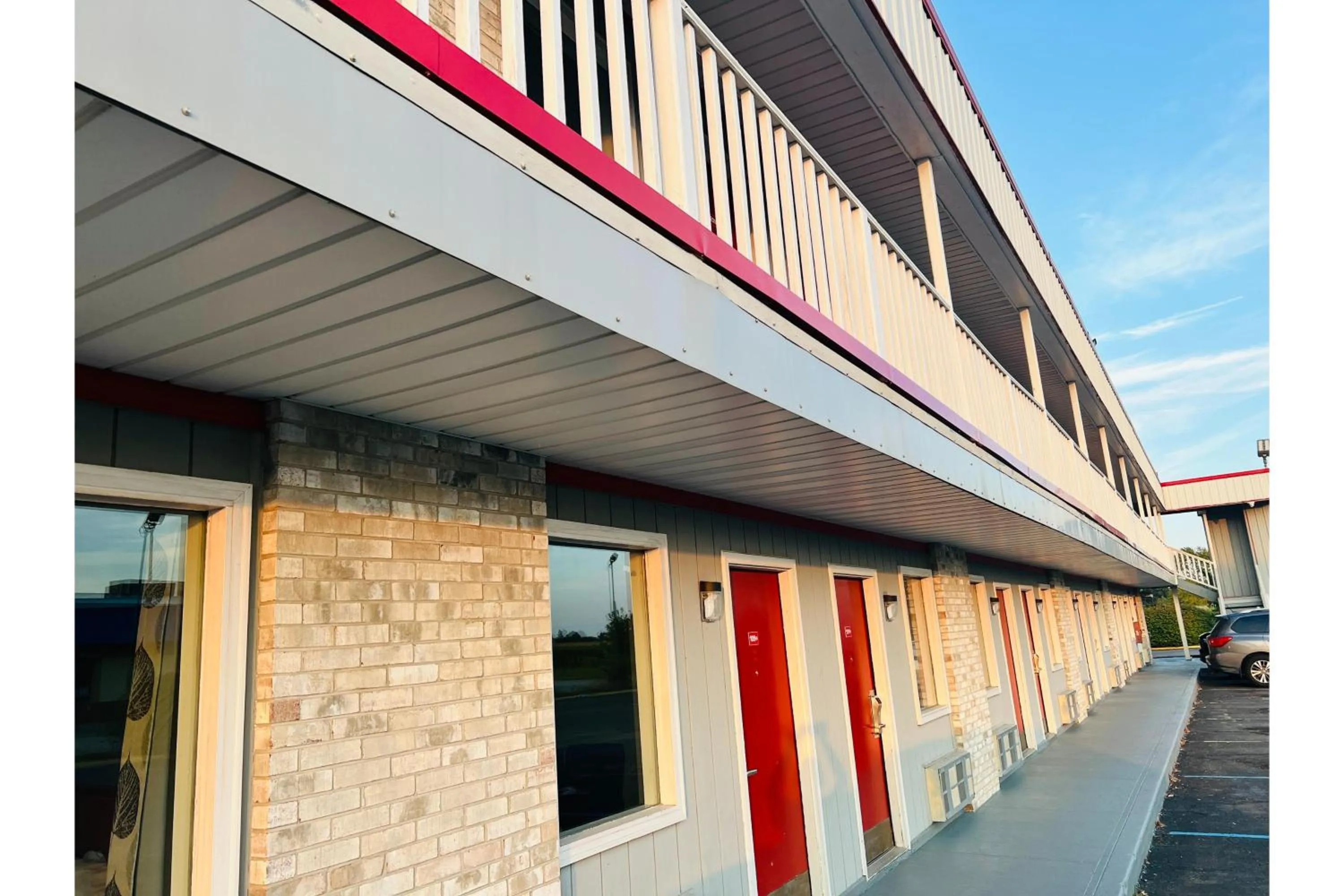 Facade/entrance in Relax Inn