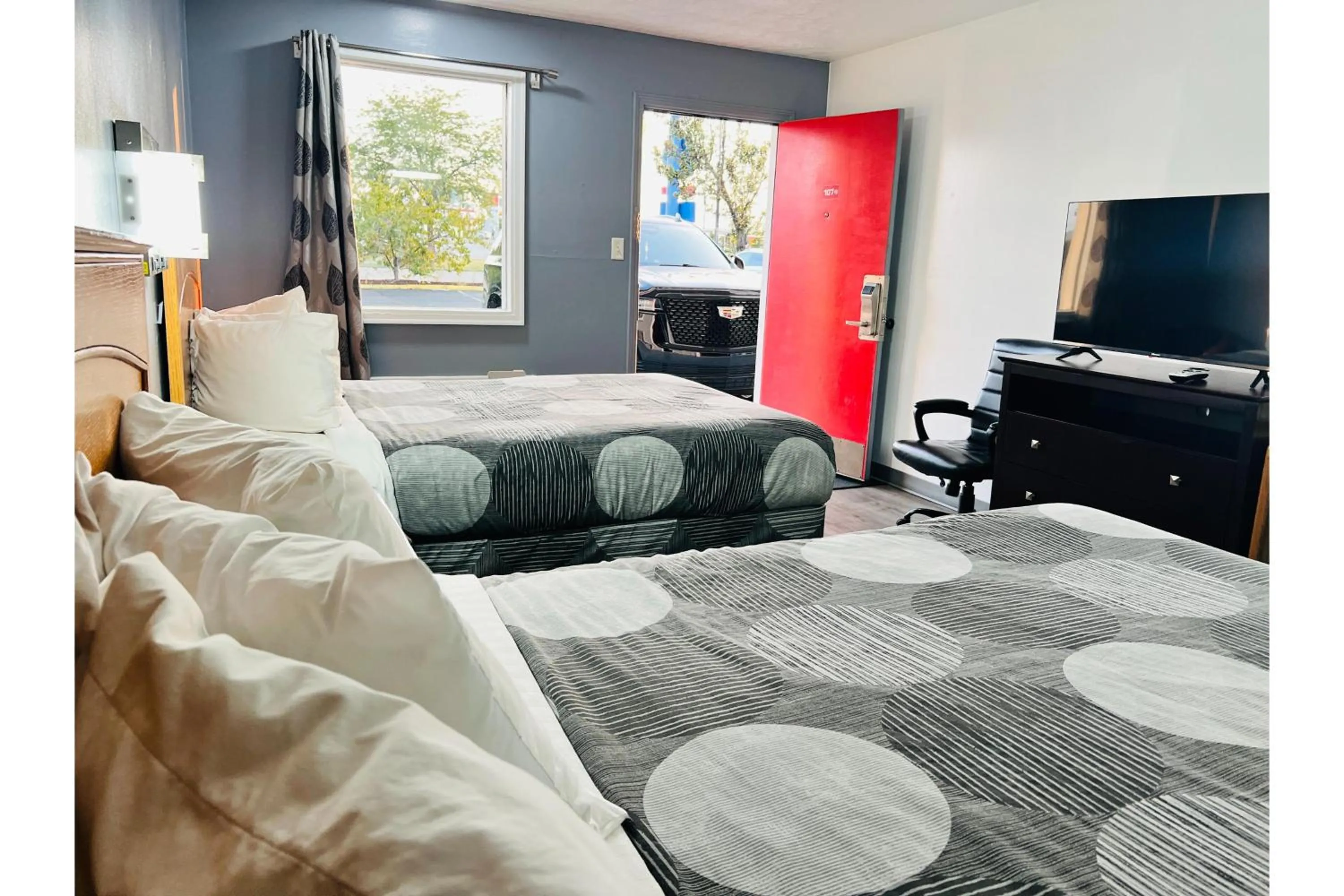 Bedroom, Bed in Relax Inn