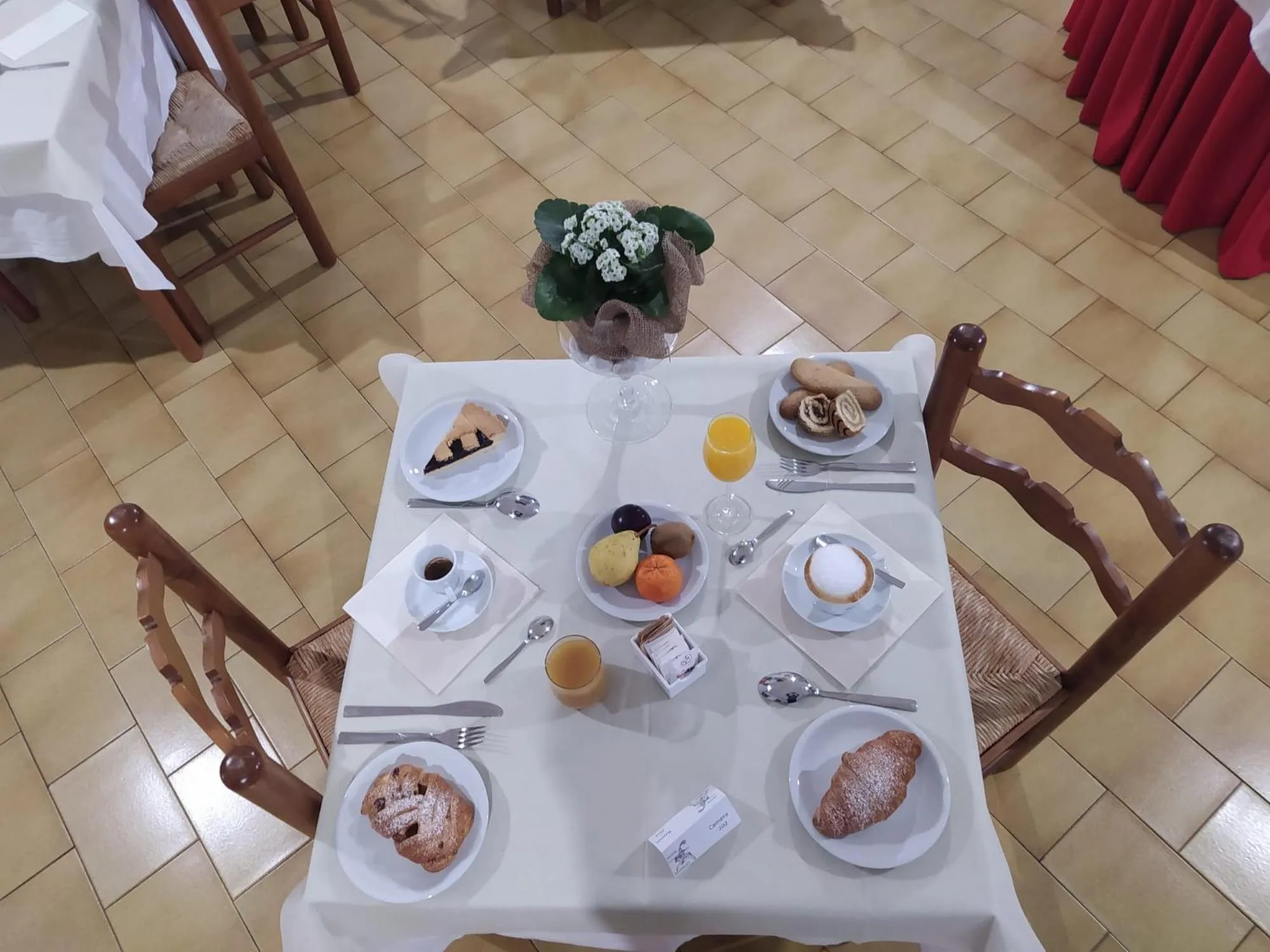 Breakfast in Hotel Baiardo