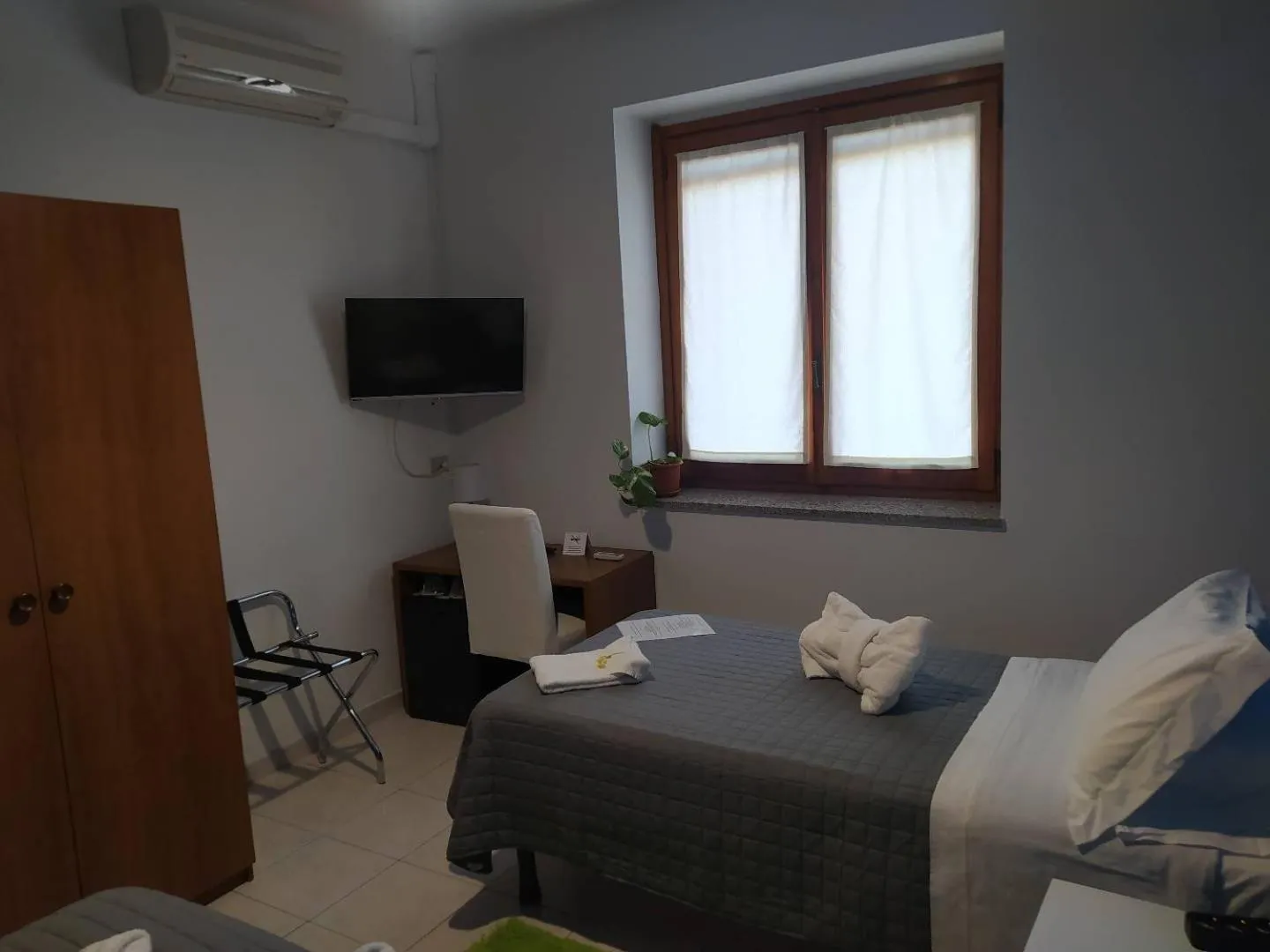 Bedroom, Bed in Hotel Baiardo