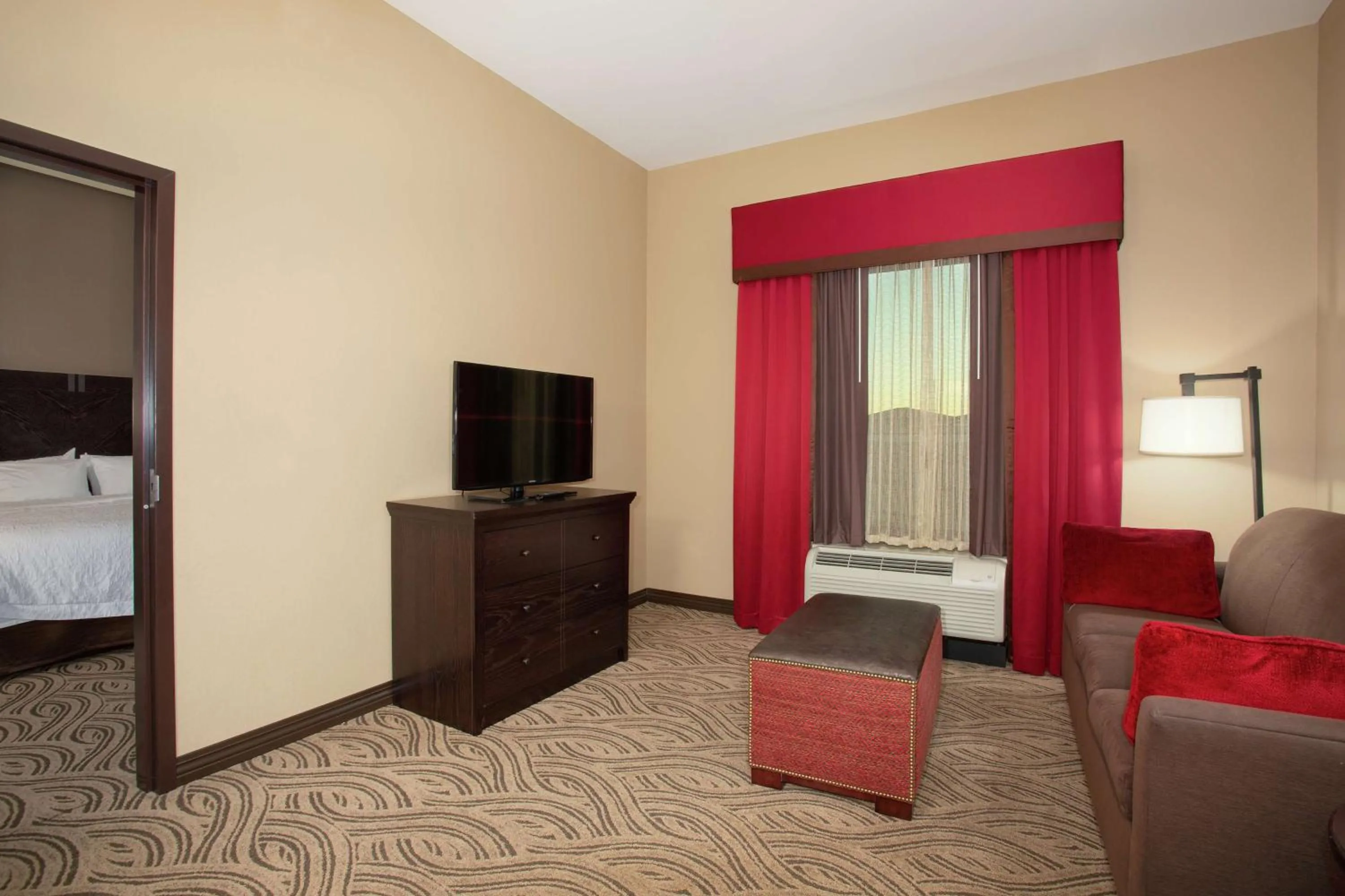 Bedroom in Hampton Inn & Suites I-35/Mulvane