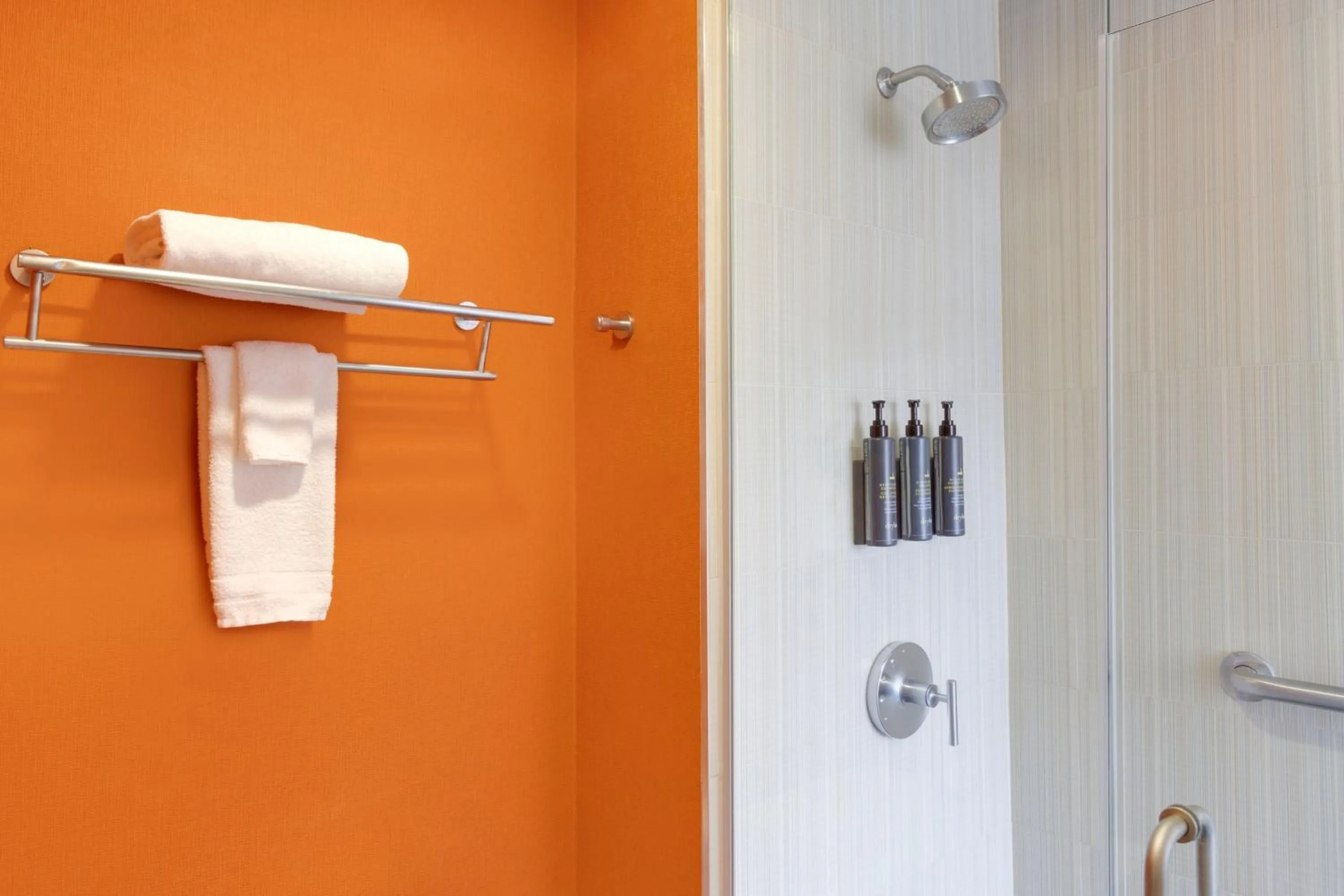 Bathroom in aloft Hotel Milwaukee Downtown