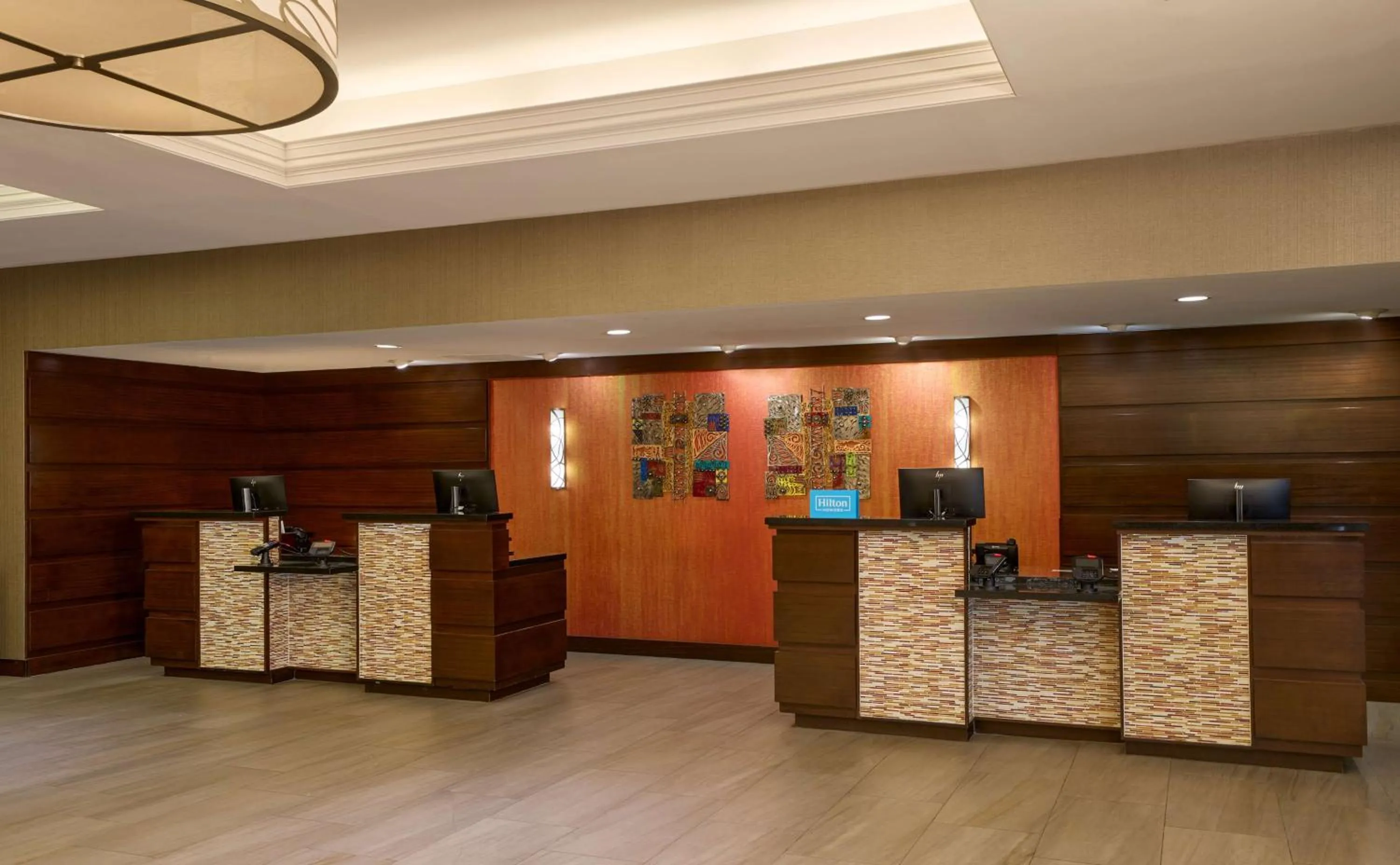 Lobby or reception in DoubleTree by Hilton Minneapolis Airport, MN