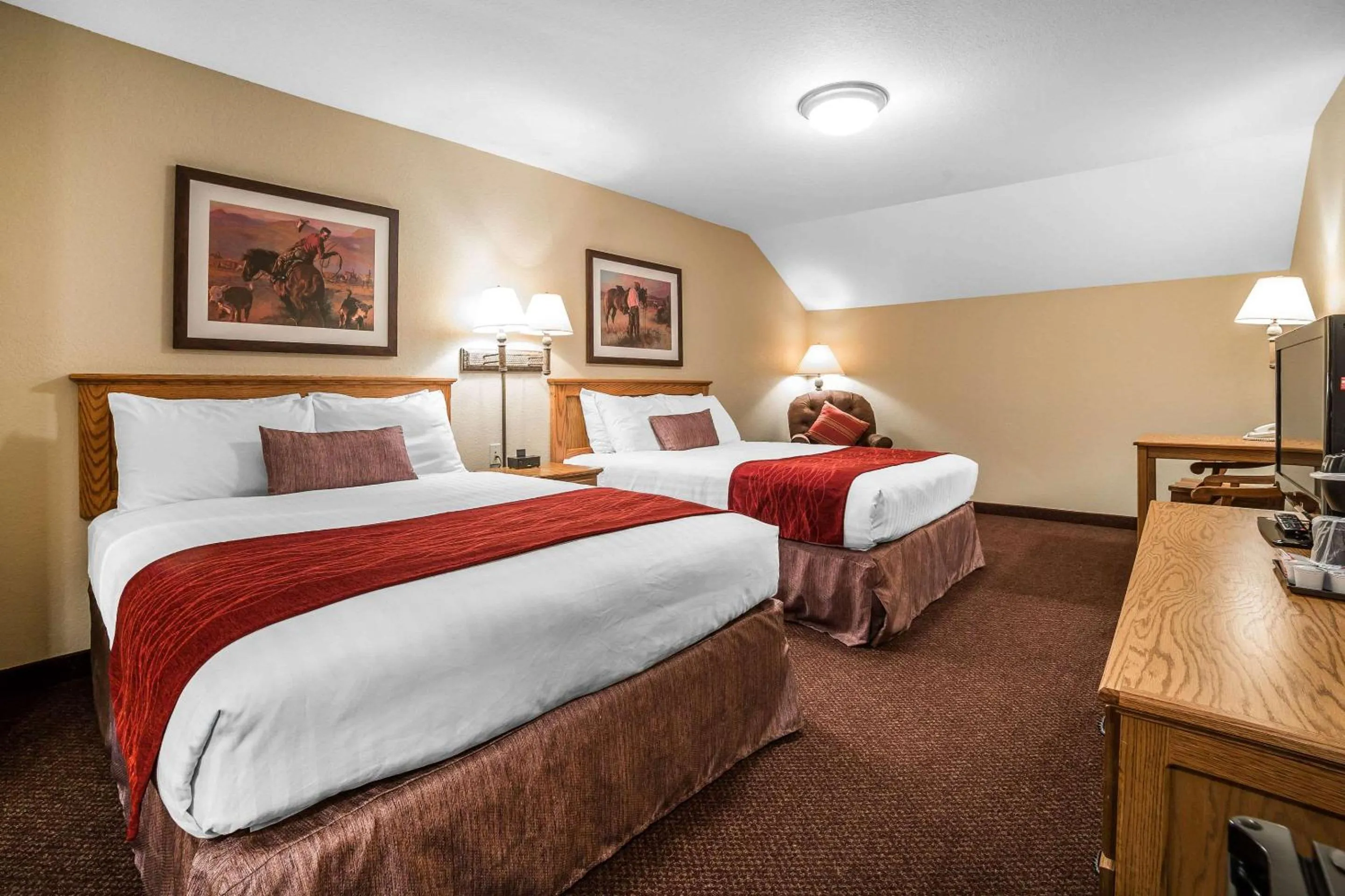 Bedroom, Bed in K Bar S Lodge, an Ascend Collection Hotel