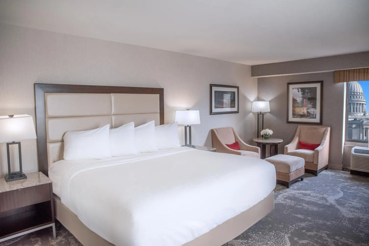 Bed in The Madison Concourse Hotel