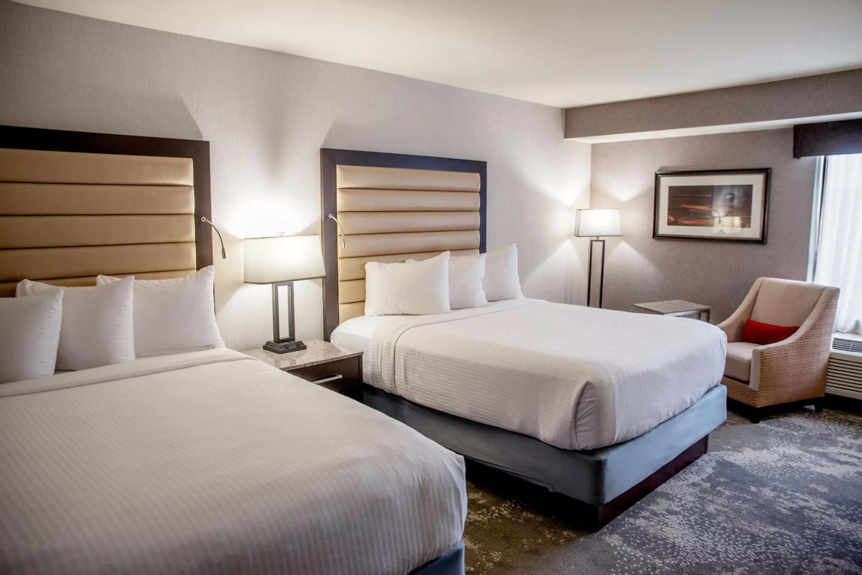 Bed in The Madison Concourse Hotel