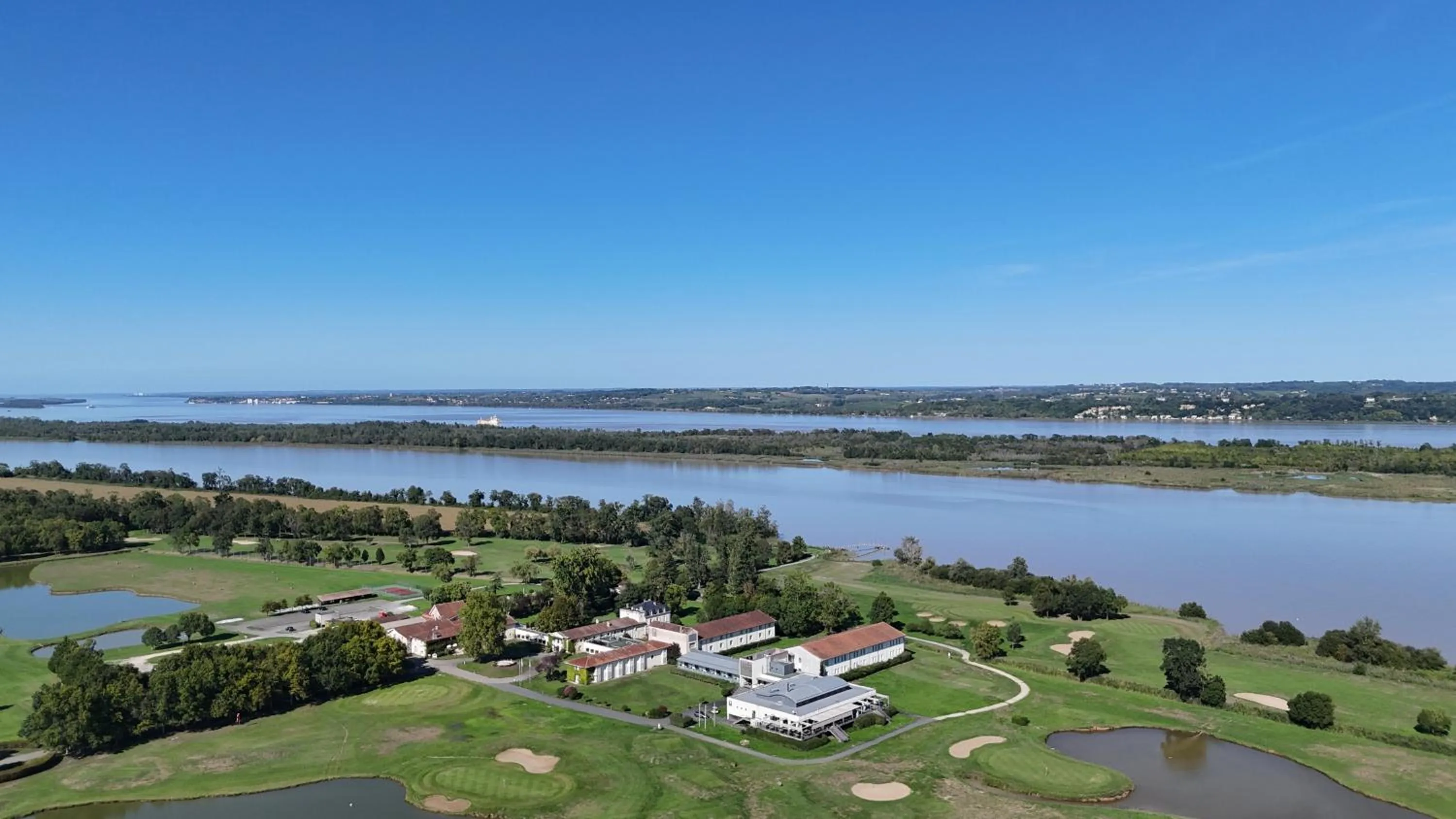 Bird's eye view in Relais de Margaux - Hôtel, Golf & Spa