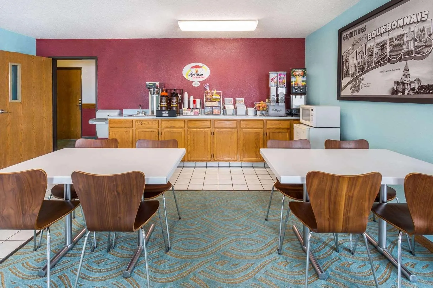 Breakfast in Super 8 by Wyndham Bourbonnais/Kankakee Area