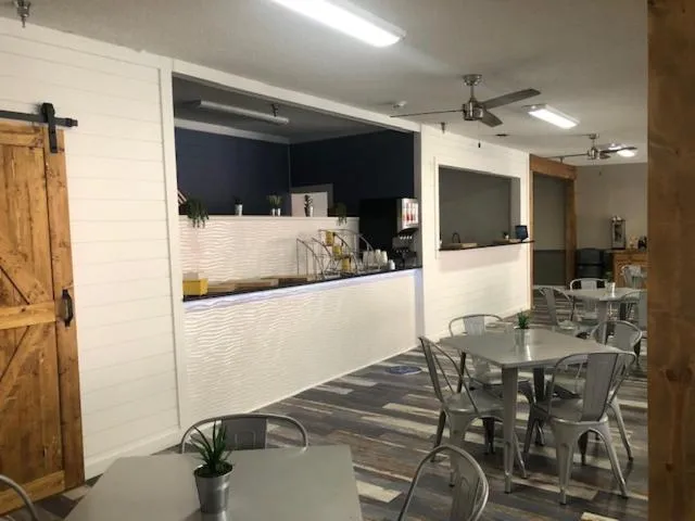 Restaurant/places to eat in THE BRANSINN Entertainment District