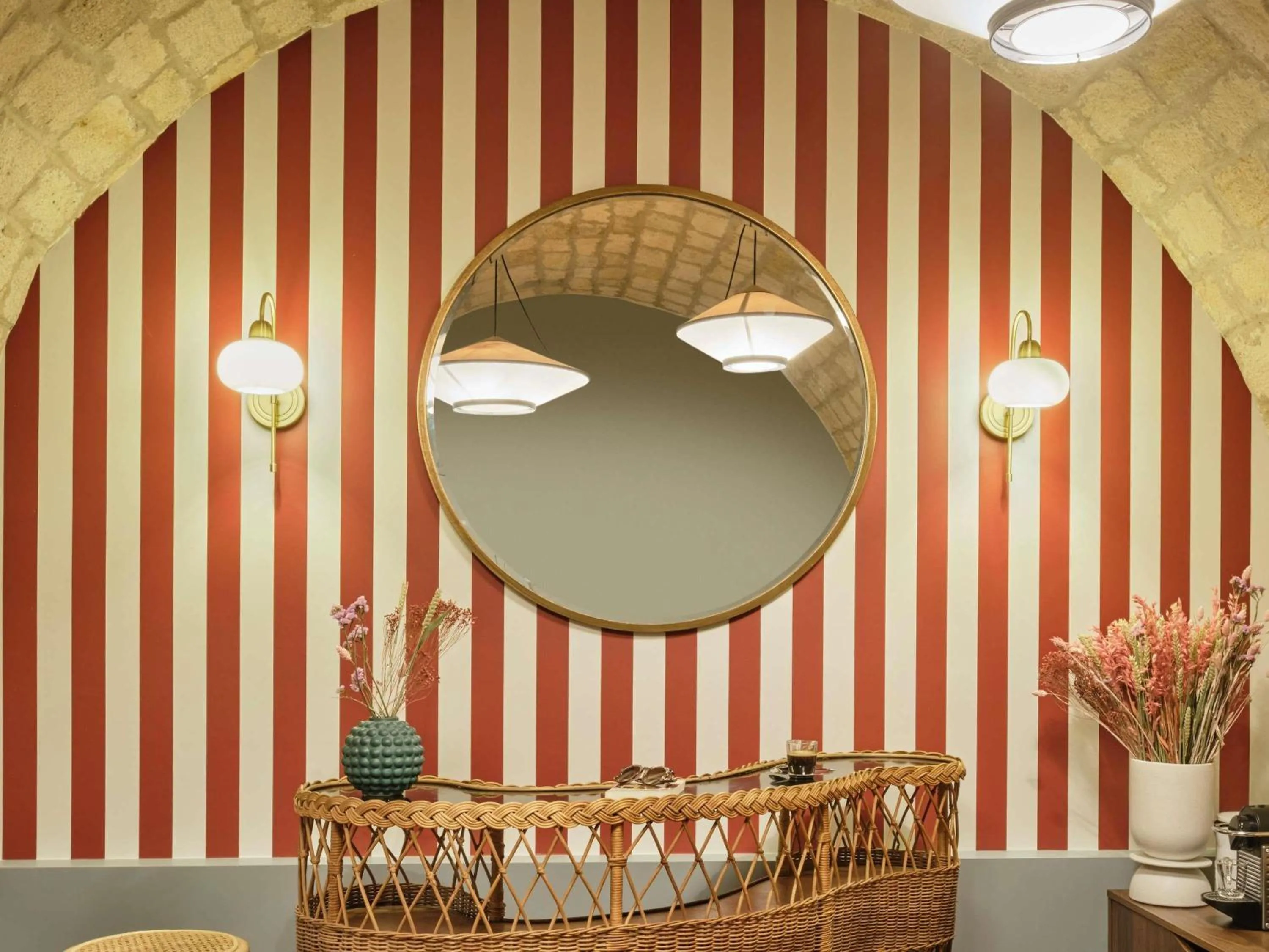 Meeting/conference room in Mercure Paris Notre Dame Saint Germain des Prés