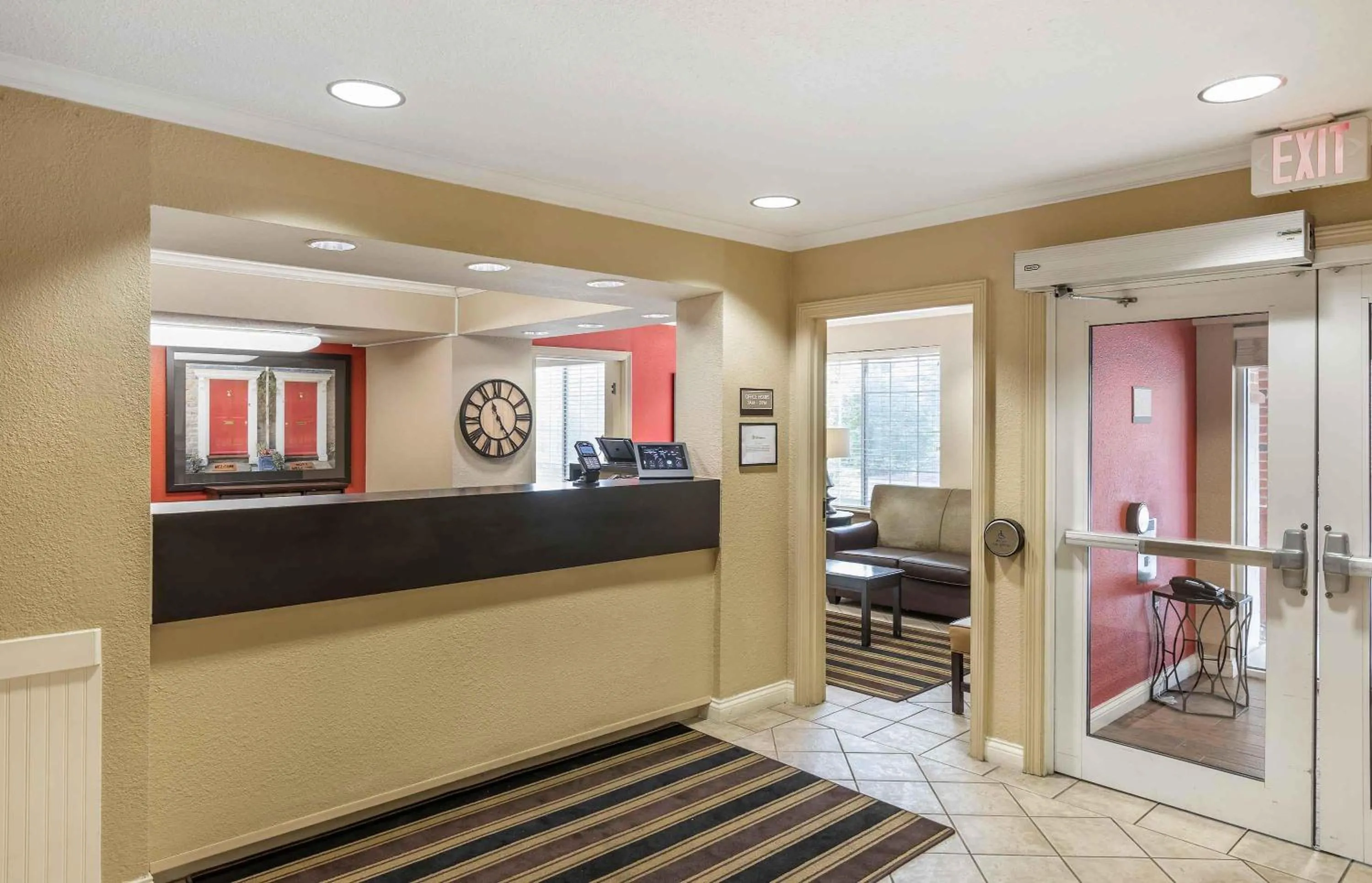 Lobby or reception in Extended Stay America Suites - Milwaukee - Brookfield