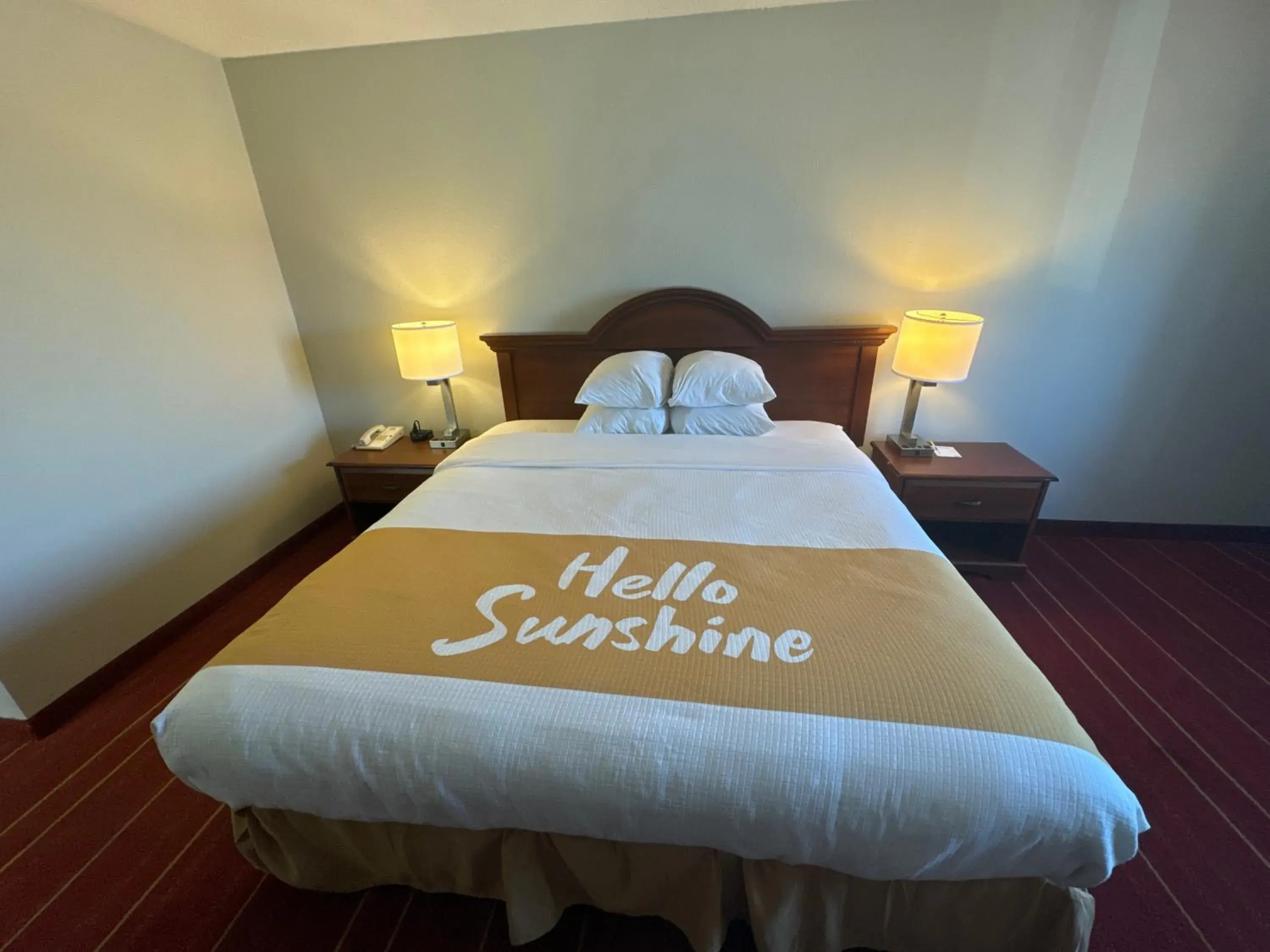 King Room - Non-Smoking in Days Inn by Wyndham Salina I-70 King Room - Non-Smoking in Days Inn by Wyndham Salina I-70