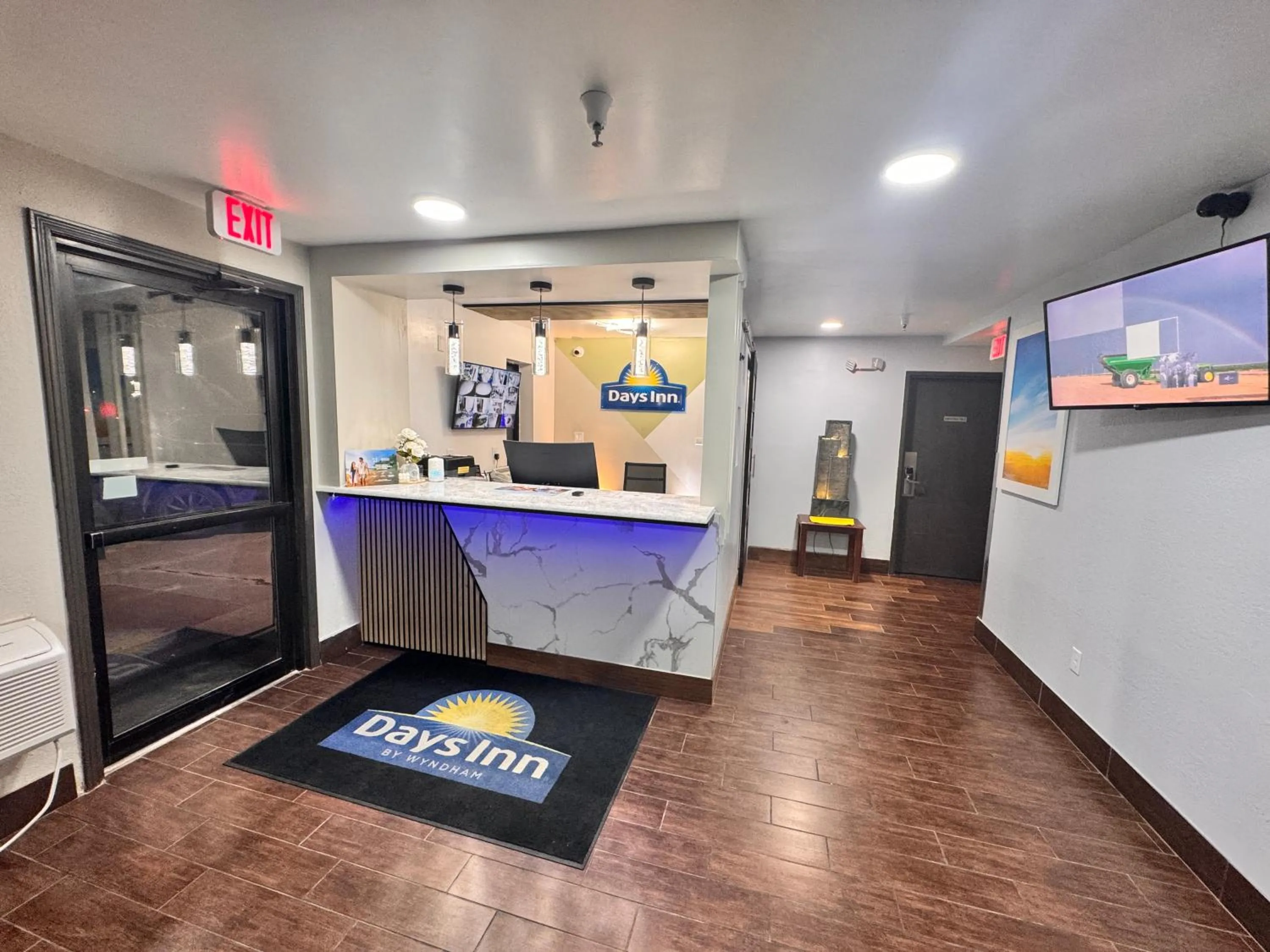 Days Inn by Wyndham Salina I-70