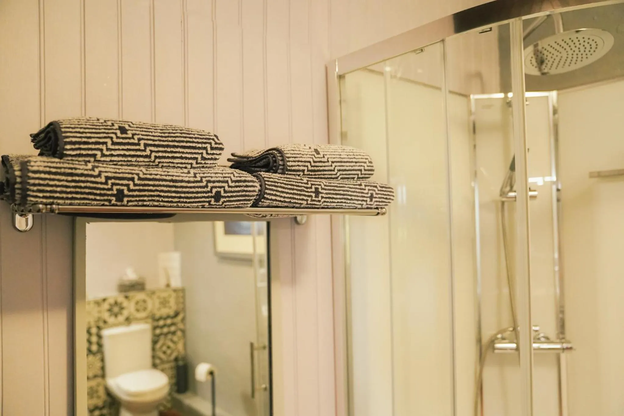 Shower in Michouat Chambre D'Hotes