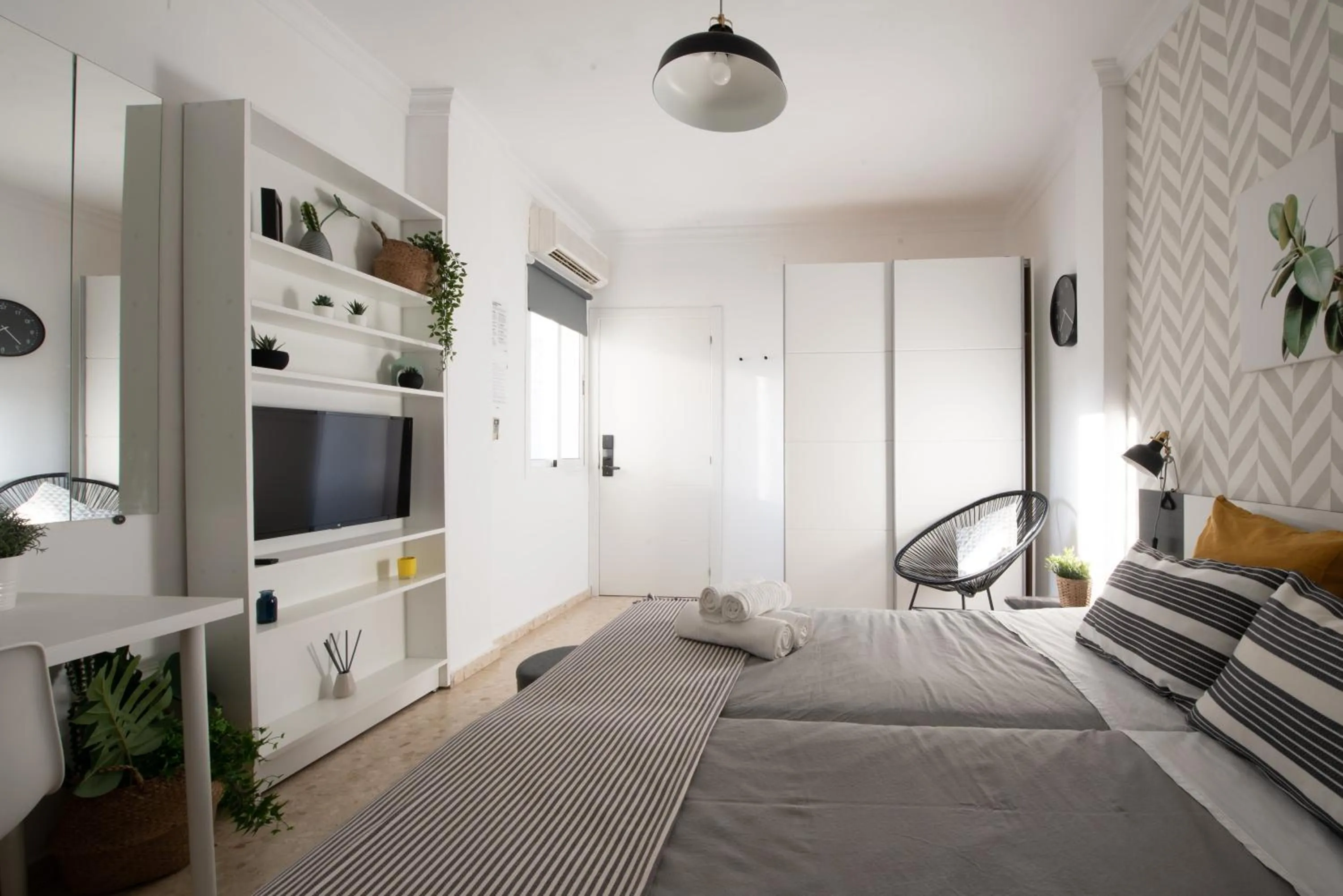 TV and multimedia, Bed in Nordik Rooms Urban - Trinidad "Copenhague"