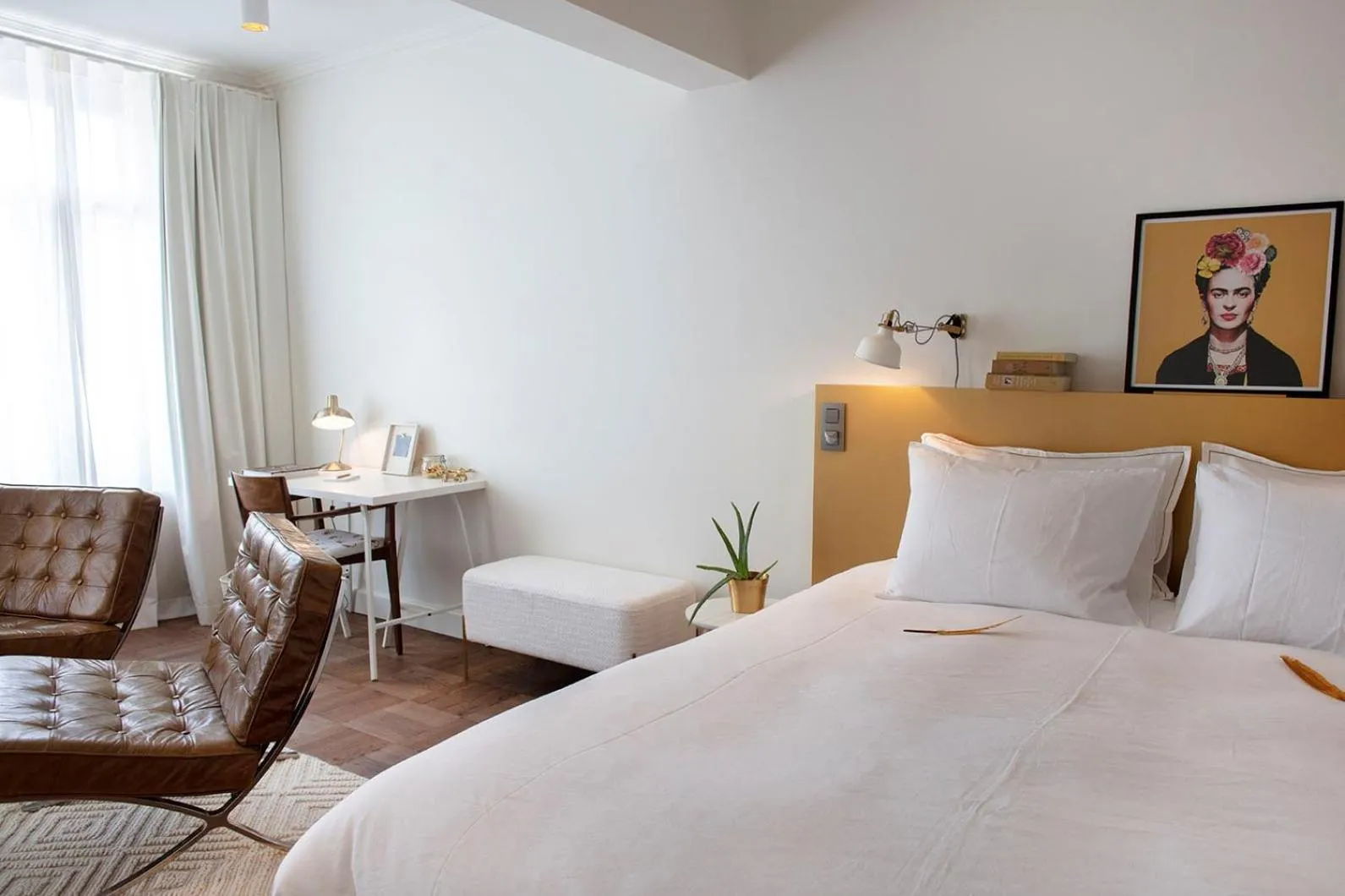 Bedroom, Bed in Broel4