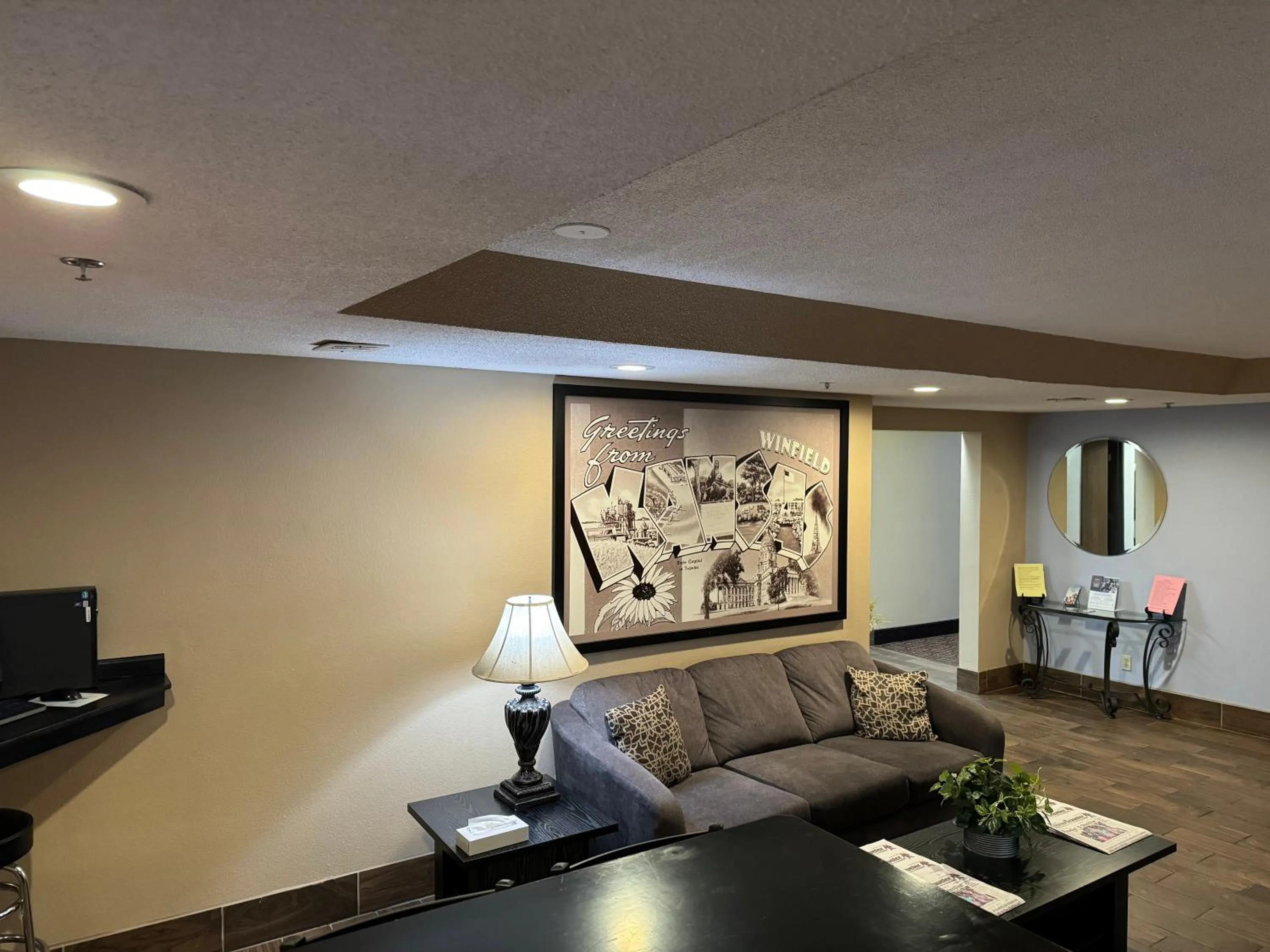 Lobby or reception in Super 8 by Wyndham Winfield-Quail Ridge Area