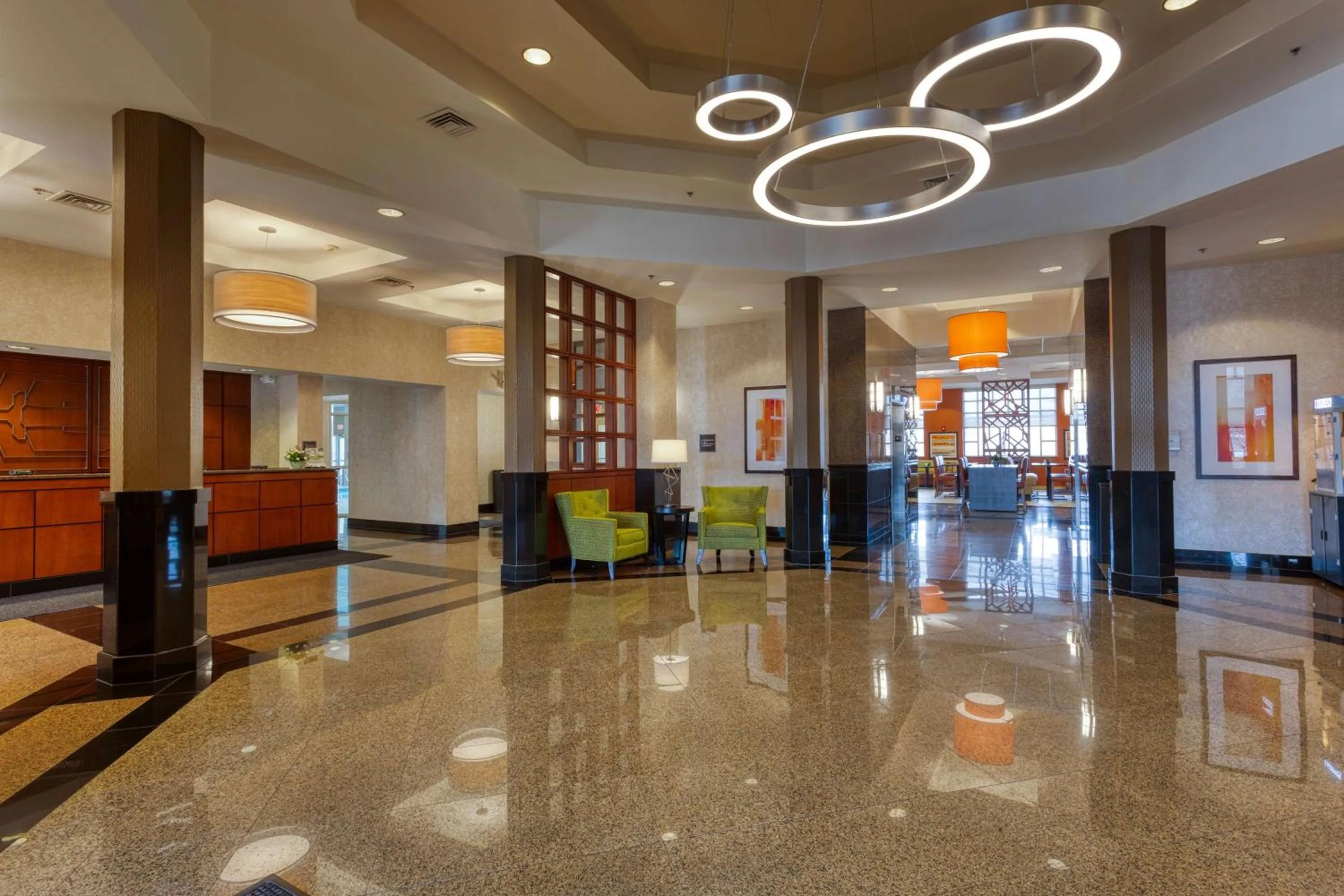 Lobby or reception in Drury Inn & Suites Indianapolis Northeast