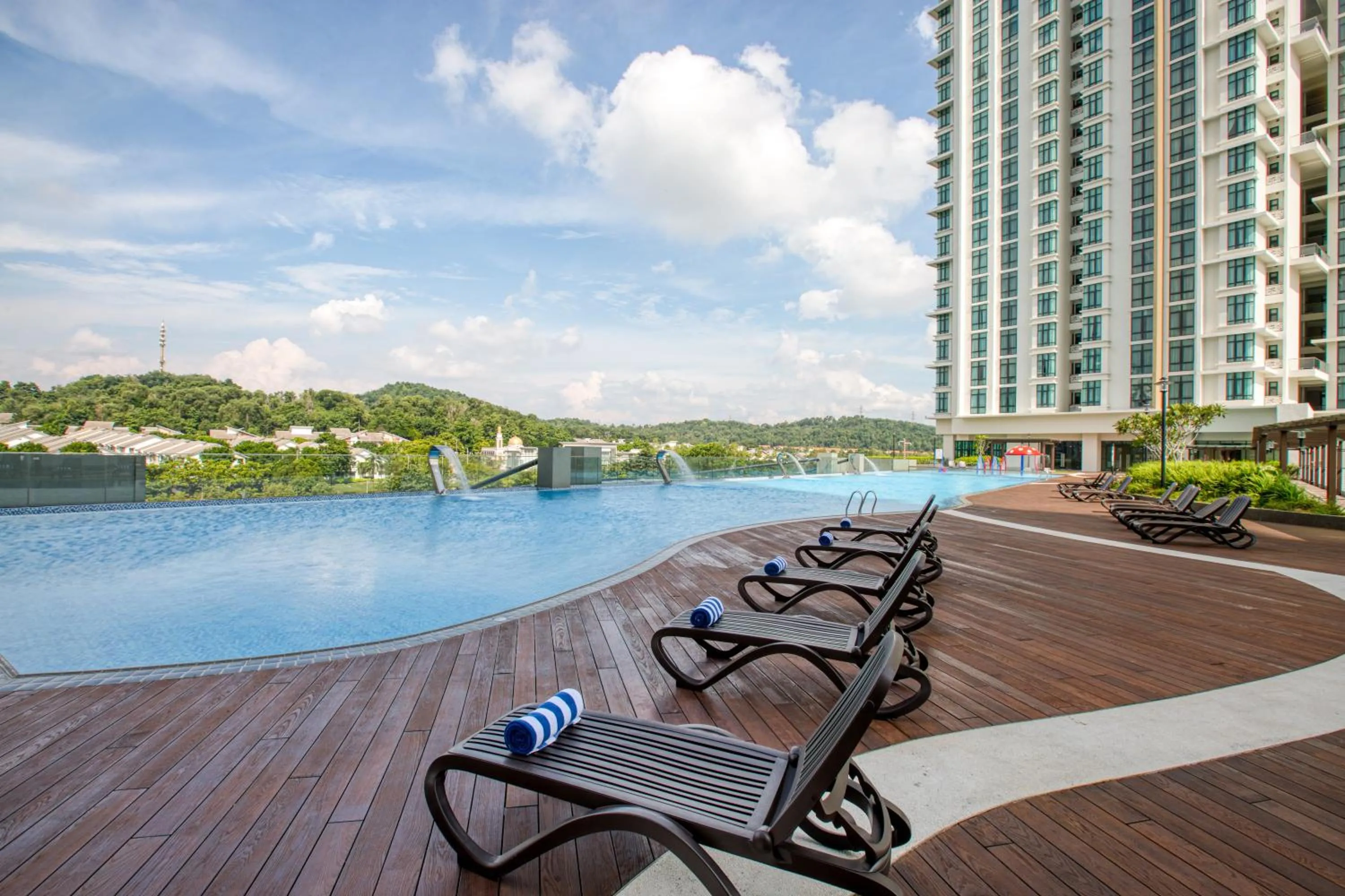 Swimming pool in Mercure Living Putrajaya