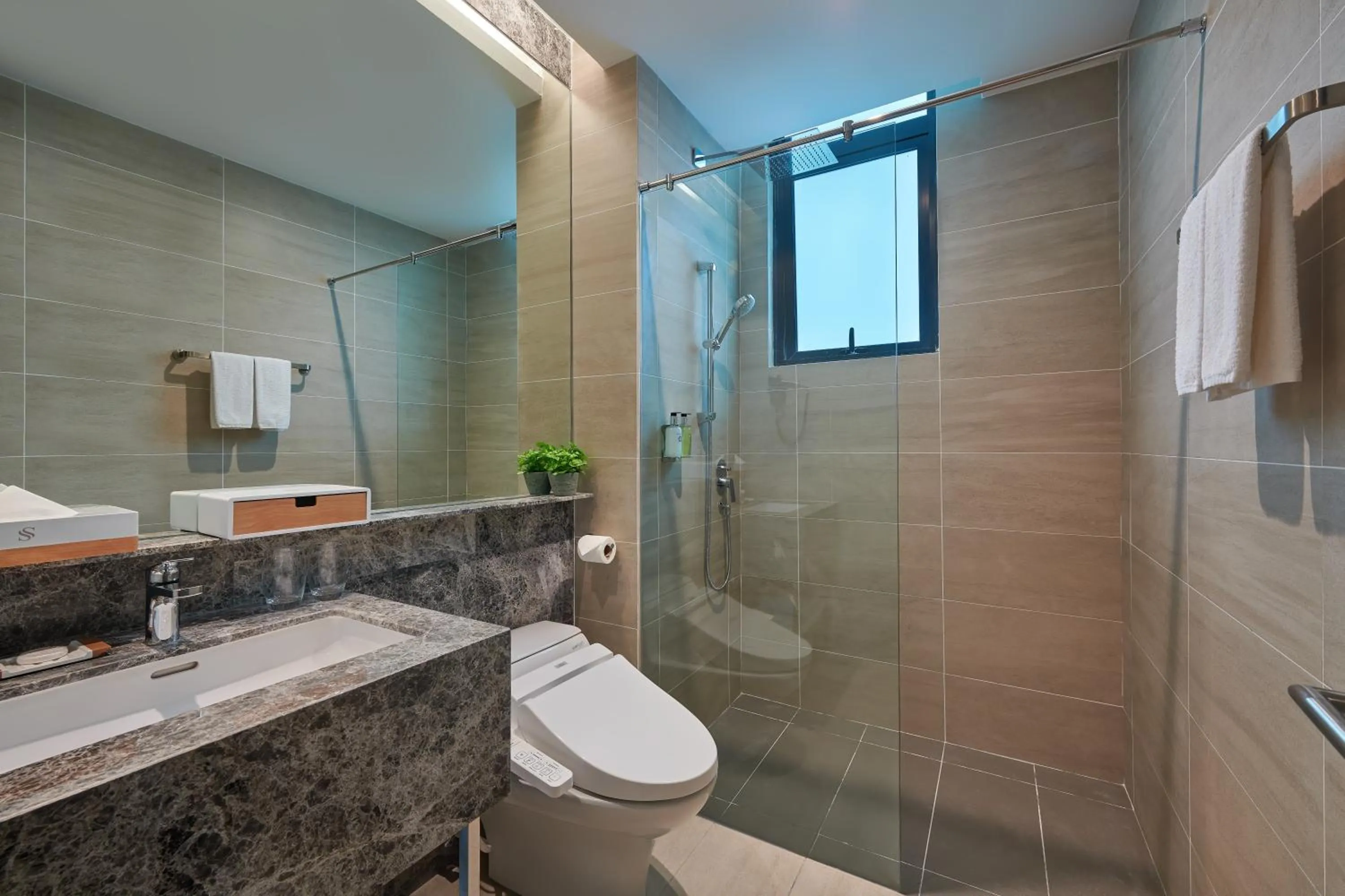 Toilet in Mercure Living Putrajaya