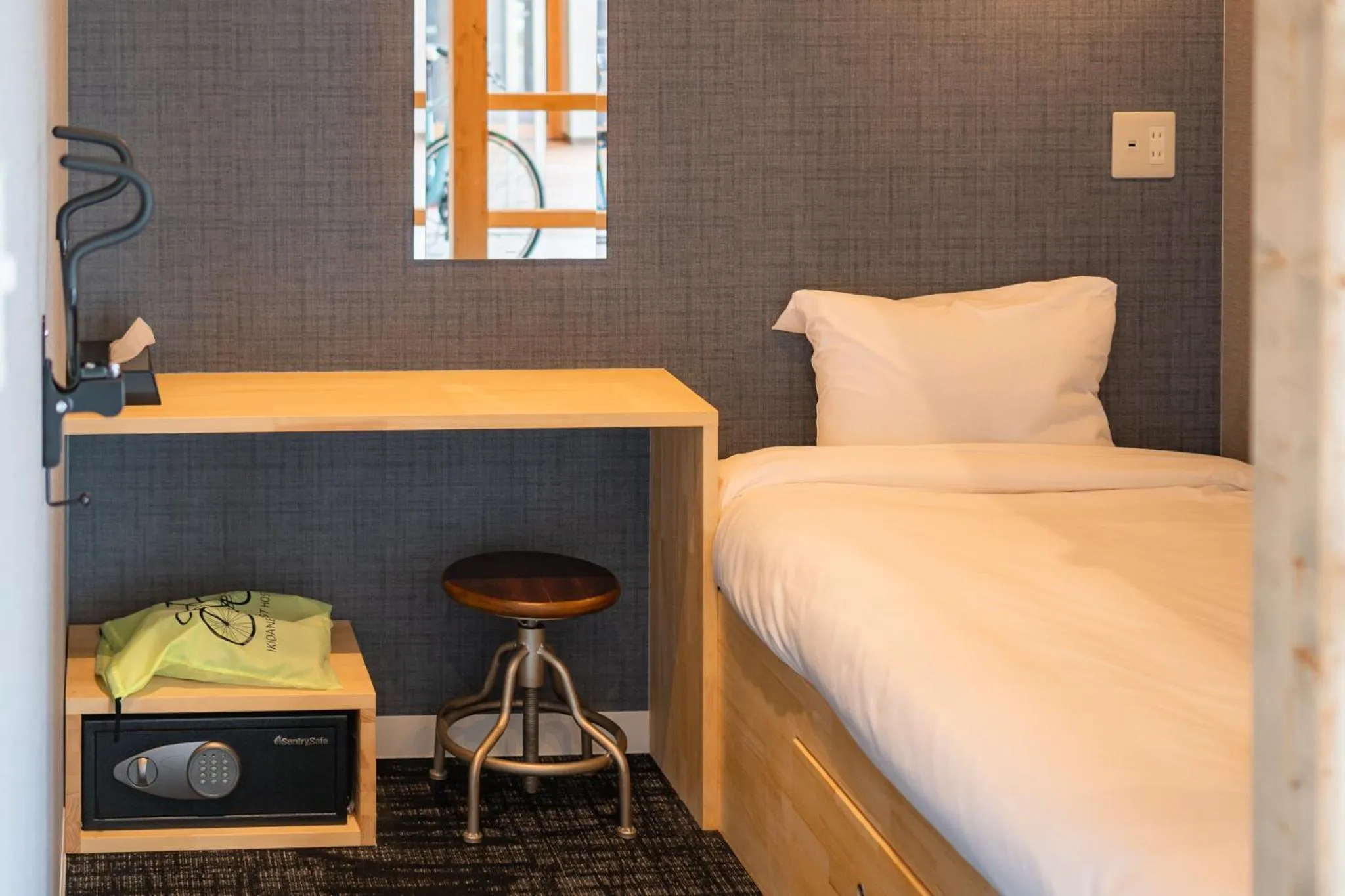 Bed in I-Link Hostel & Cafe Shimanami