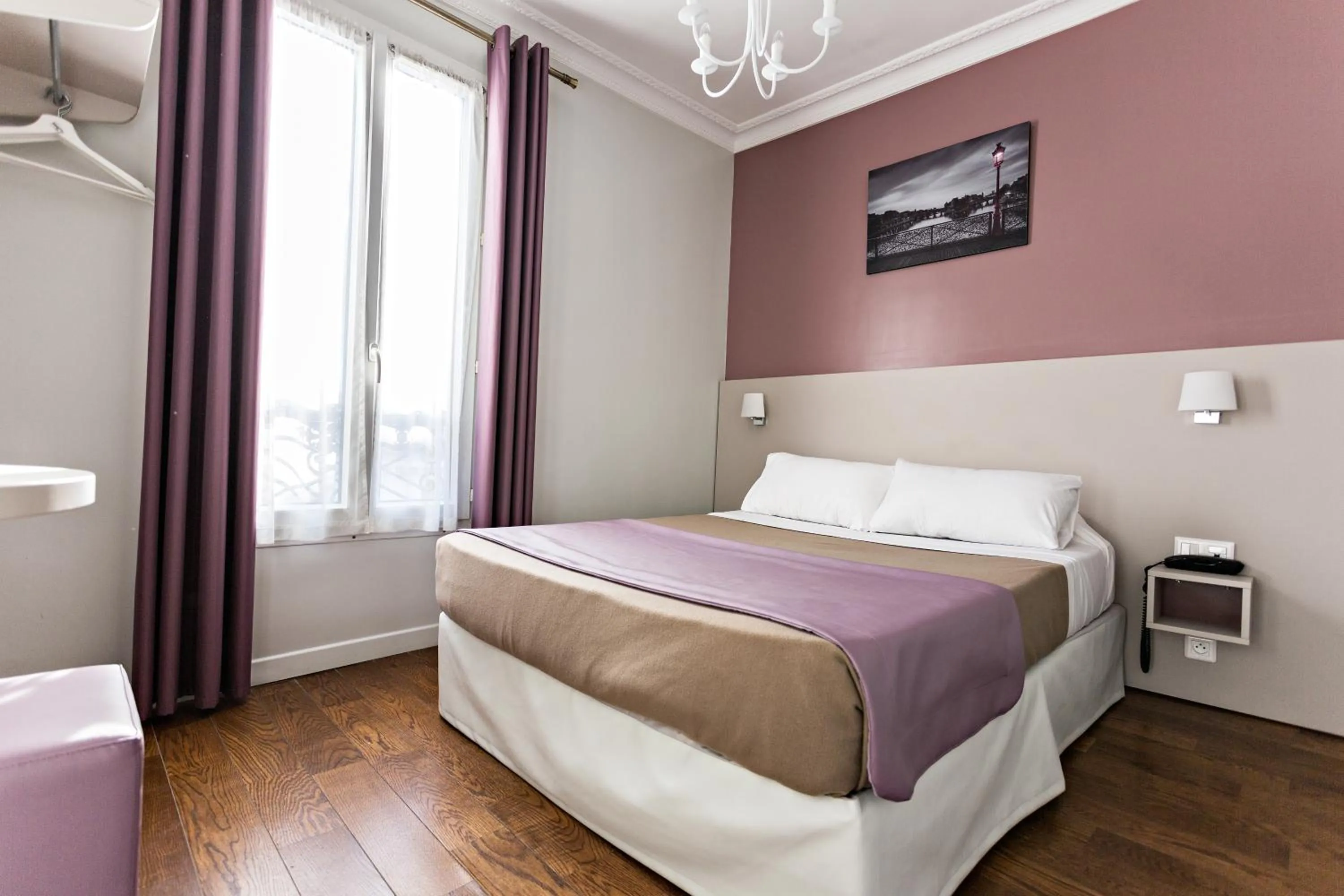 Photo of the whole room, Bed in Modern Hotel