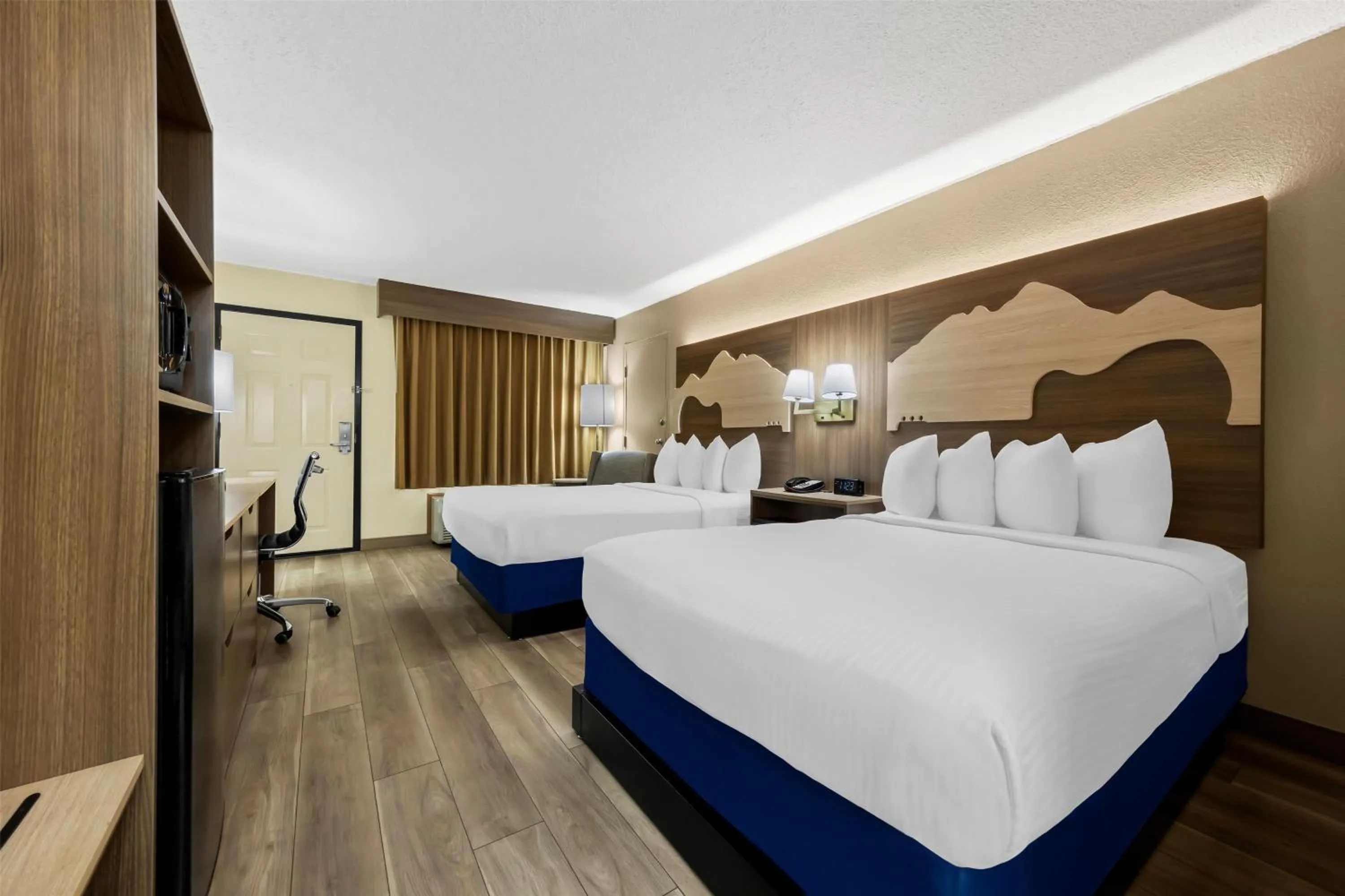 Bedroom, Bed in Best Western Center Pointe Inn