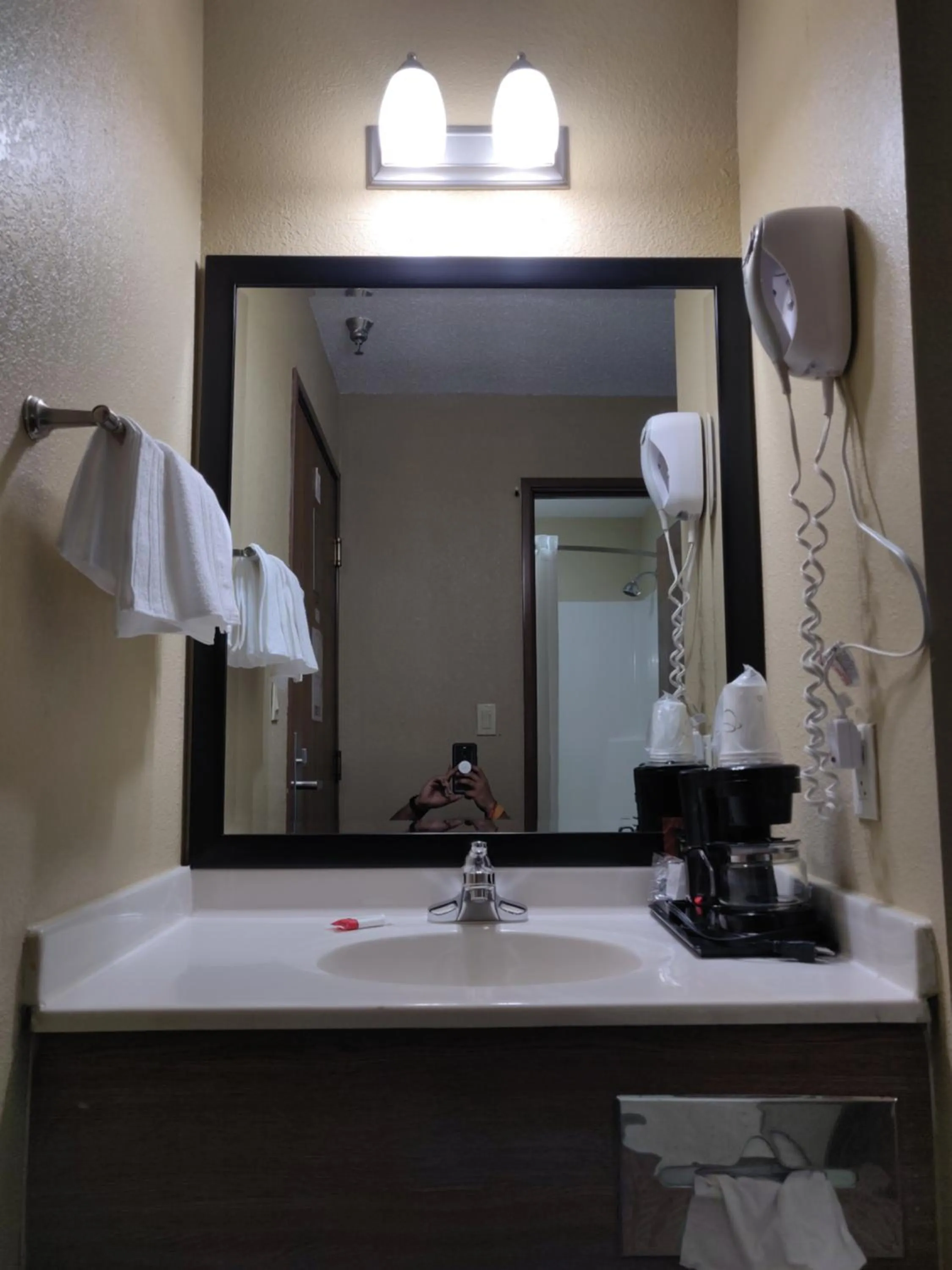 Super 8 by Wyndham DeKalb IL