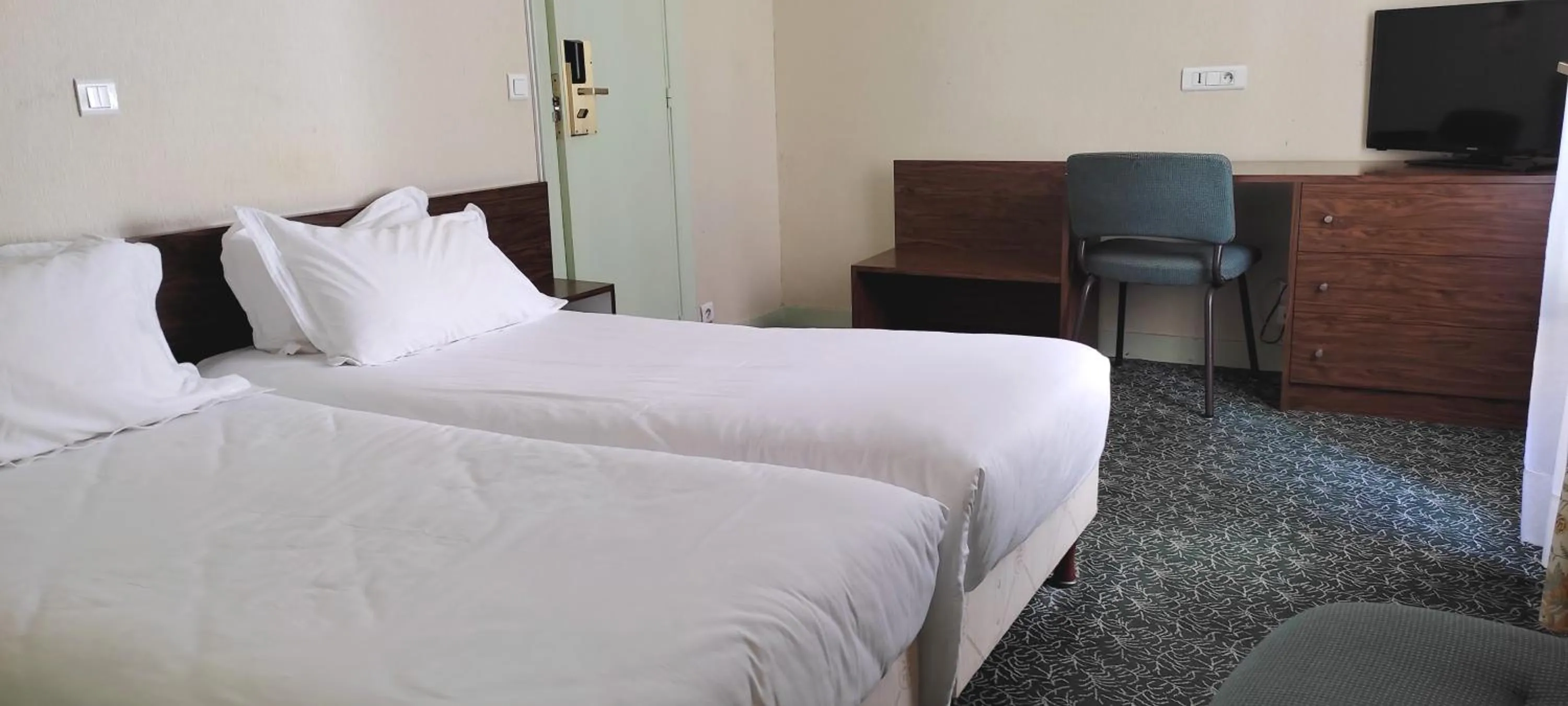 Bed in Grand Hôtel du Havre