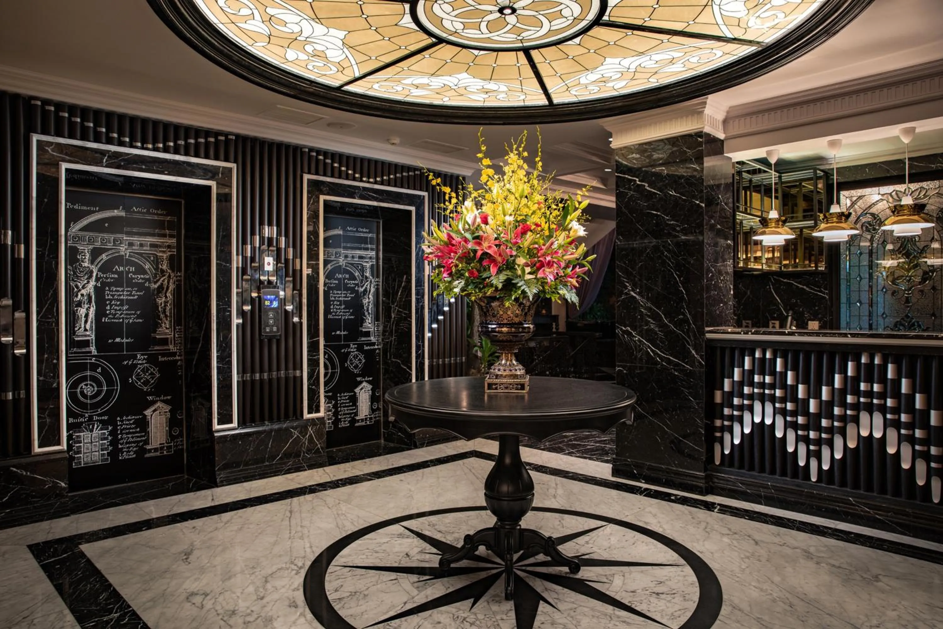 Lobby or reception in La Sinfonía del Rey Hotel & Spa