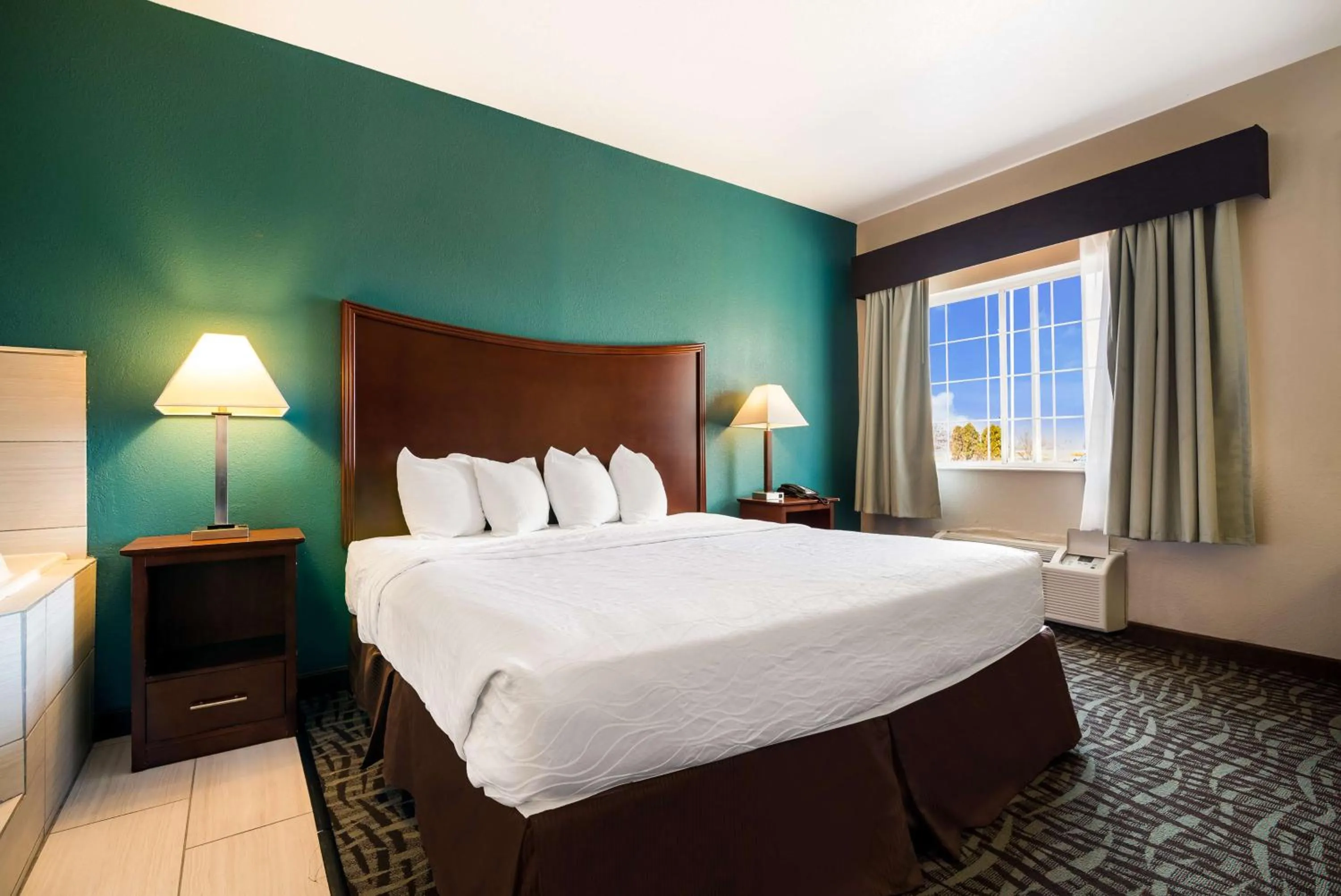 Bedroom, Bed in SureStay Plus Hotel by Best Western Topeka