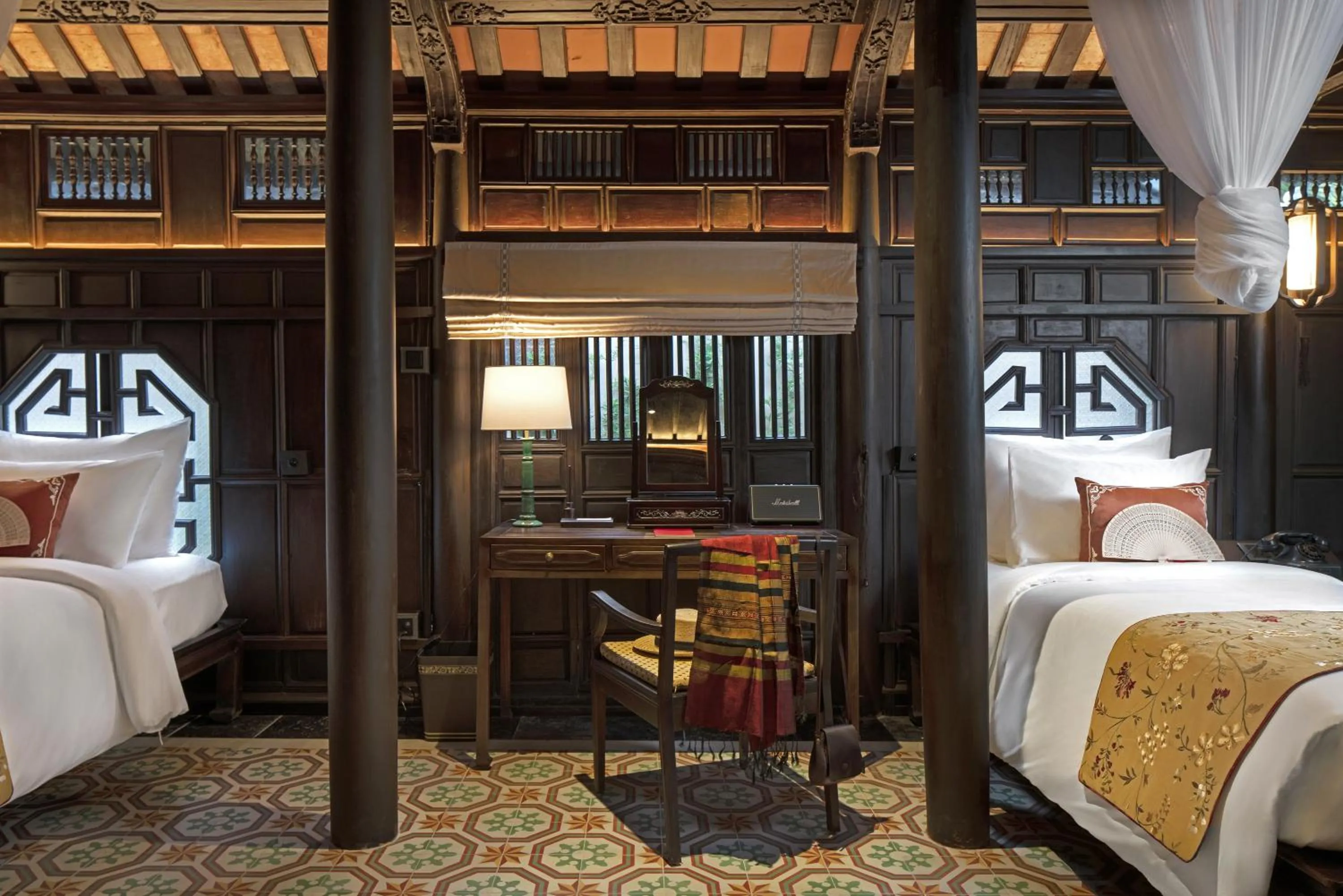 Bed in Ancient Huế Garden Houses