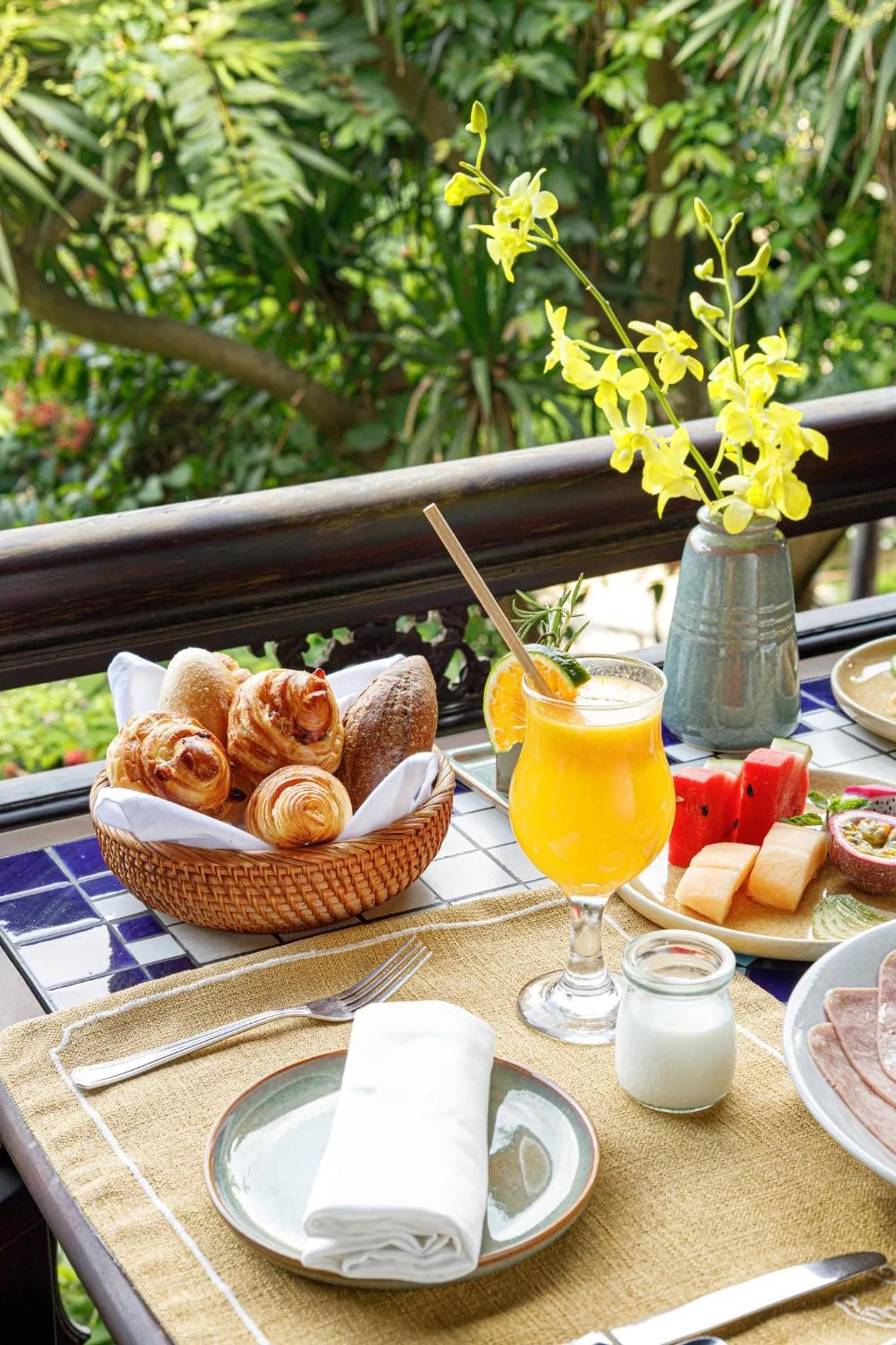 Breakfast in Ancient Huế Garden Houses