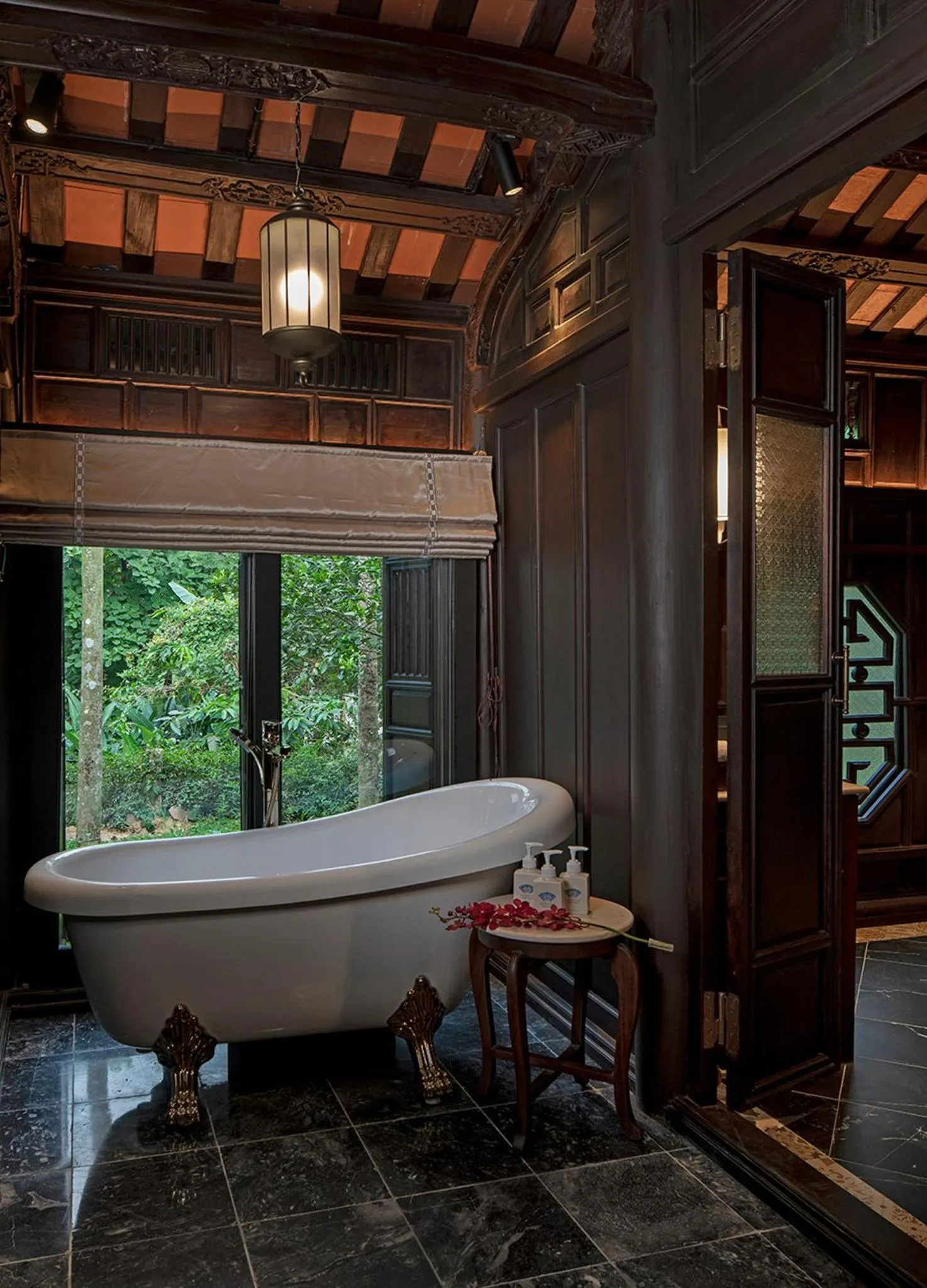 Bath in Ancient Huế Garden Houses