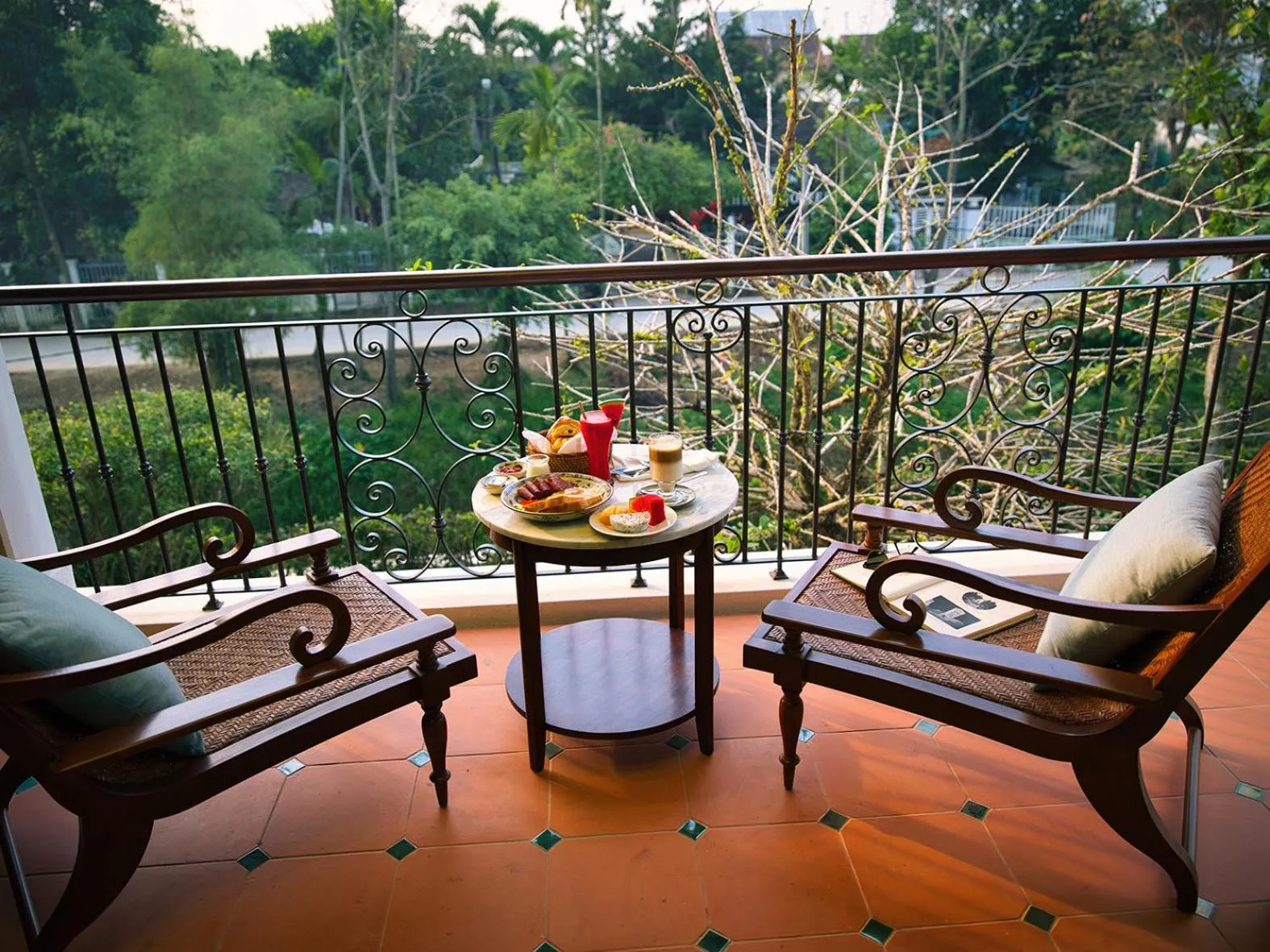 Balcony/Terrace in Ancient Huế Garden Houses